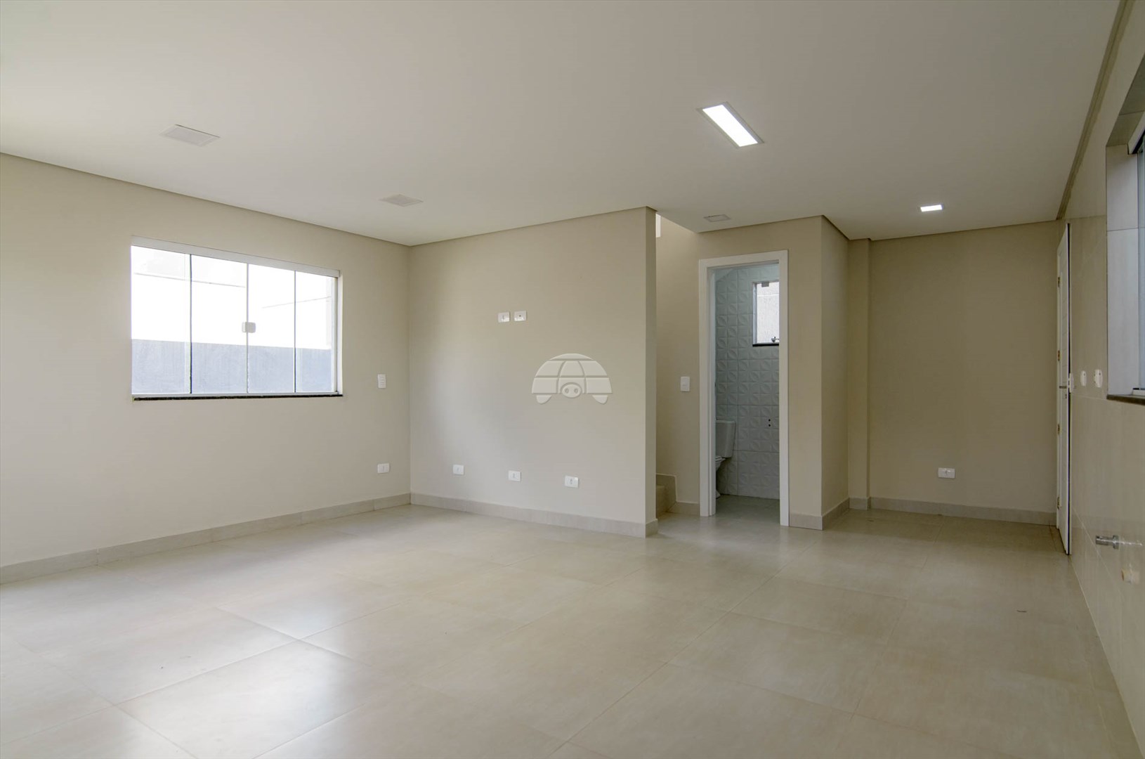 Casa à venda em Capão Da Imbuia, Curitiba — Portal Chave Fácil