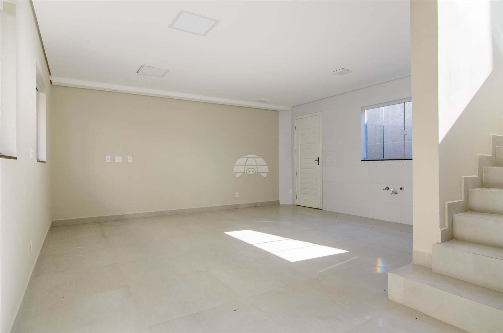Casa à venda em Capão Da Imbuia, Curitiba — Portal Chave Fácil