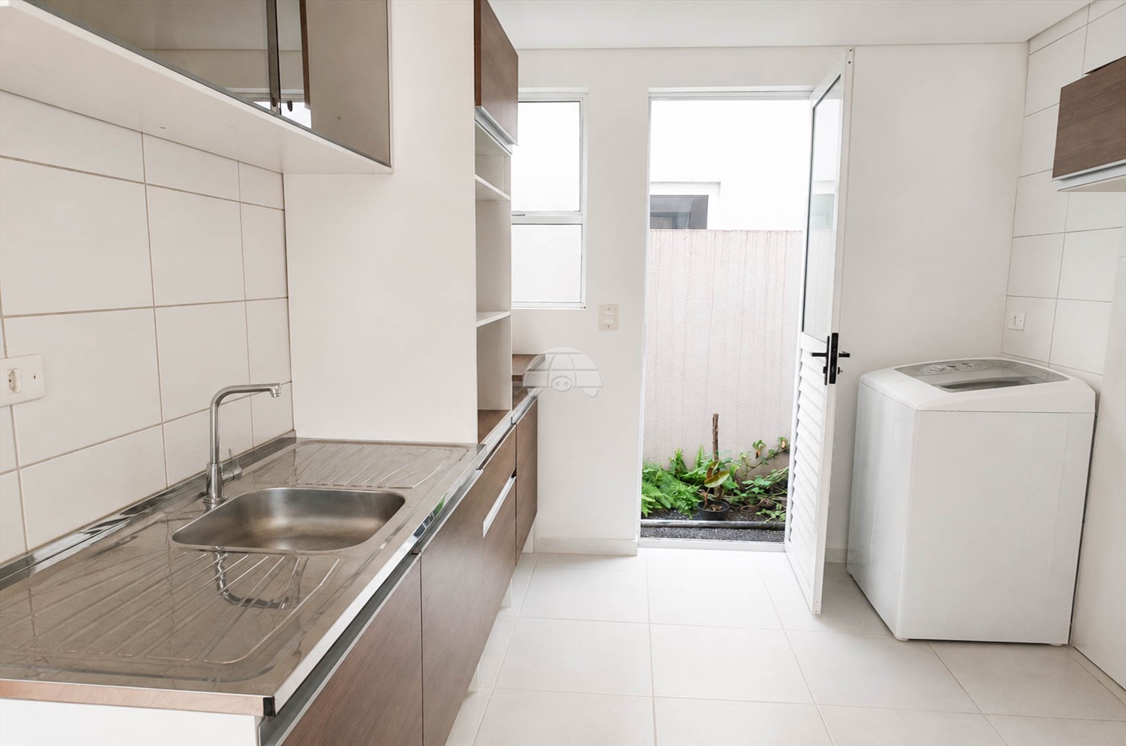 Apartamento à venda em São Dimas, Colombo — Portal Chave Fácil