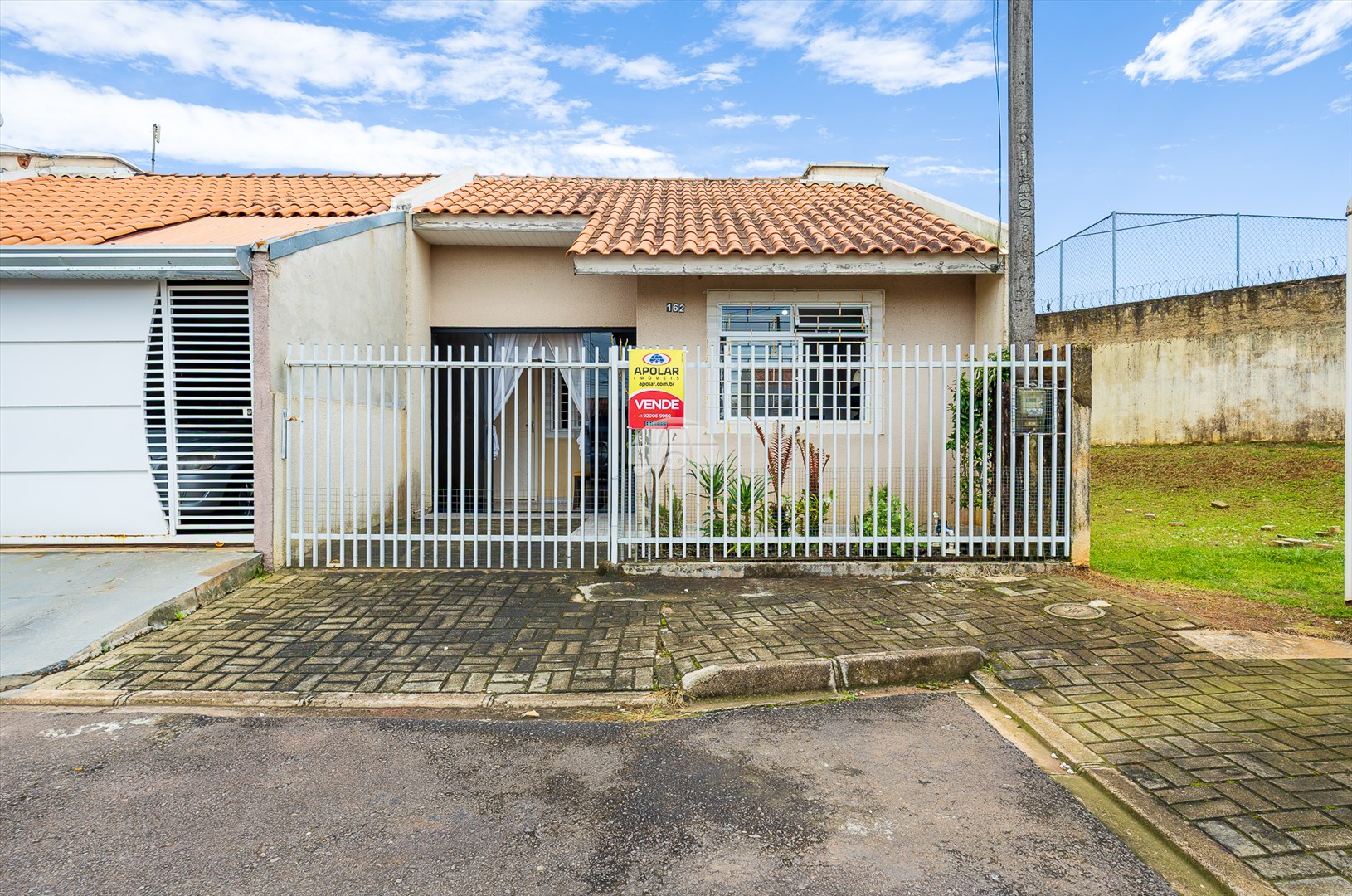 Casa à venda em Estados, Fazenda Rio Grande — Portal Chave Fácil