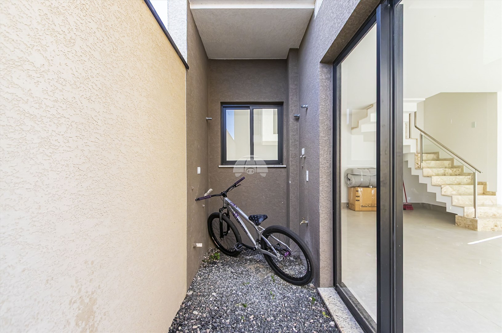 Casa para alugar em Boqueirão, Curitiba — Construa Assessoria Imobiliária