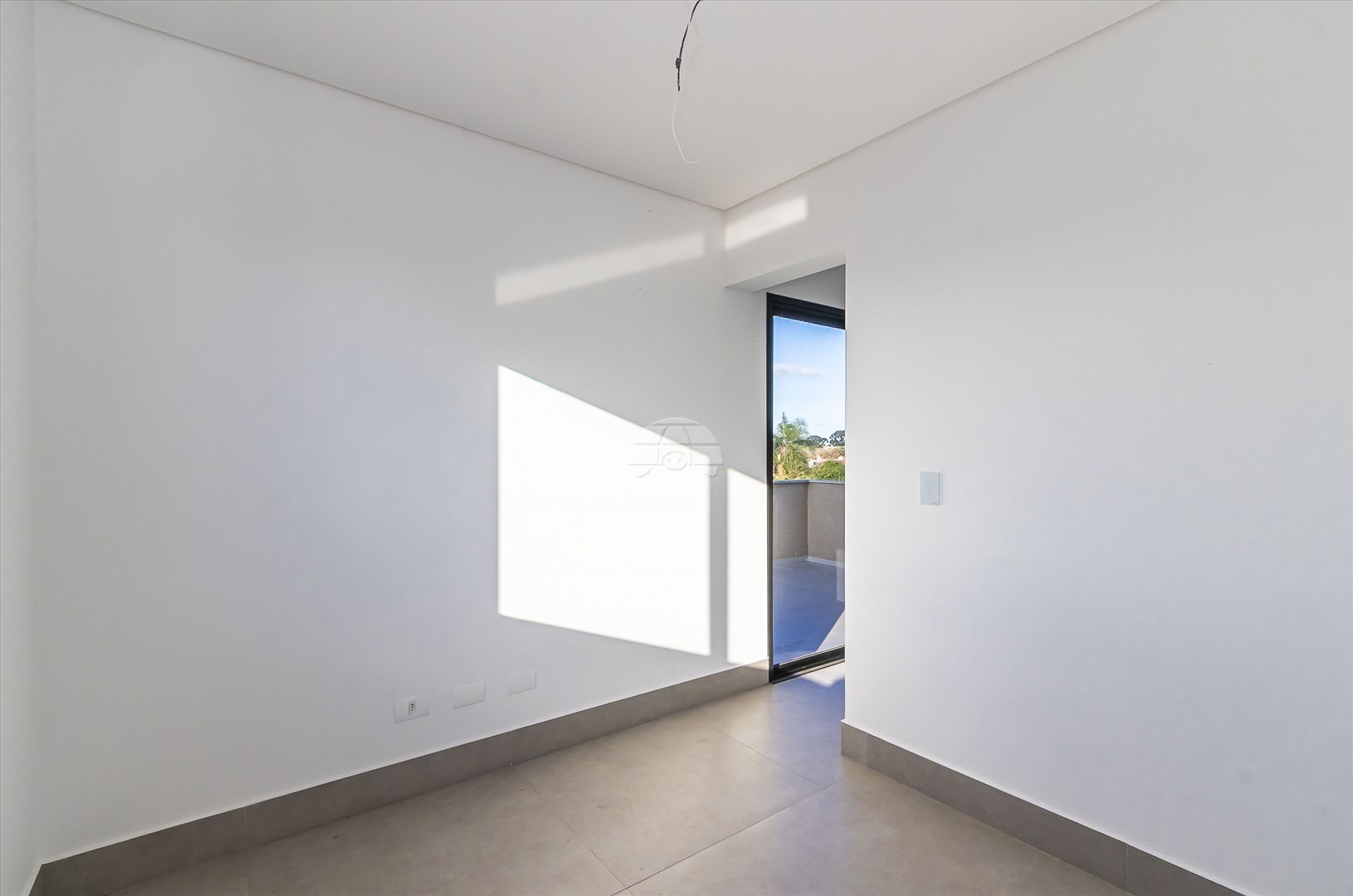 Casa para alugar em Boqueirão, Curitiba — Construa Assessoria Imobiliária