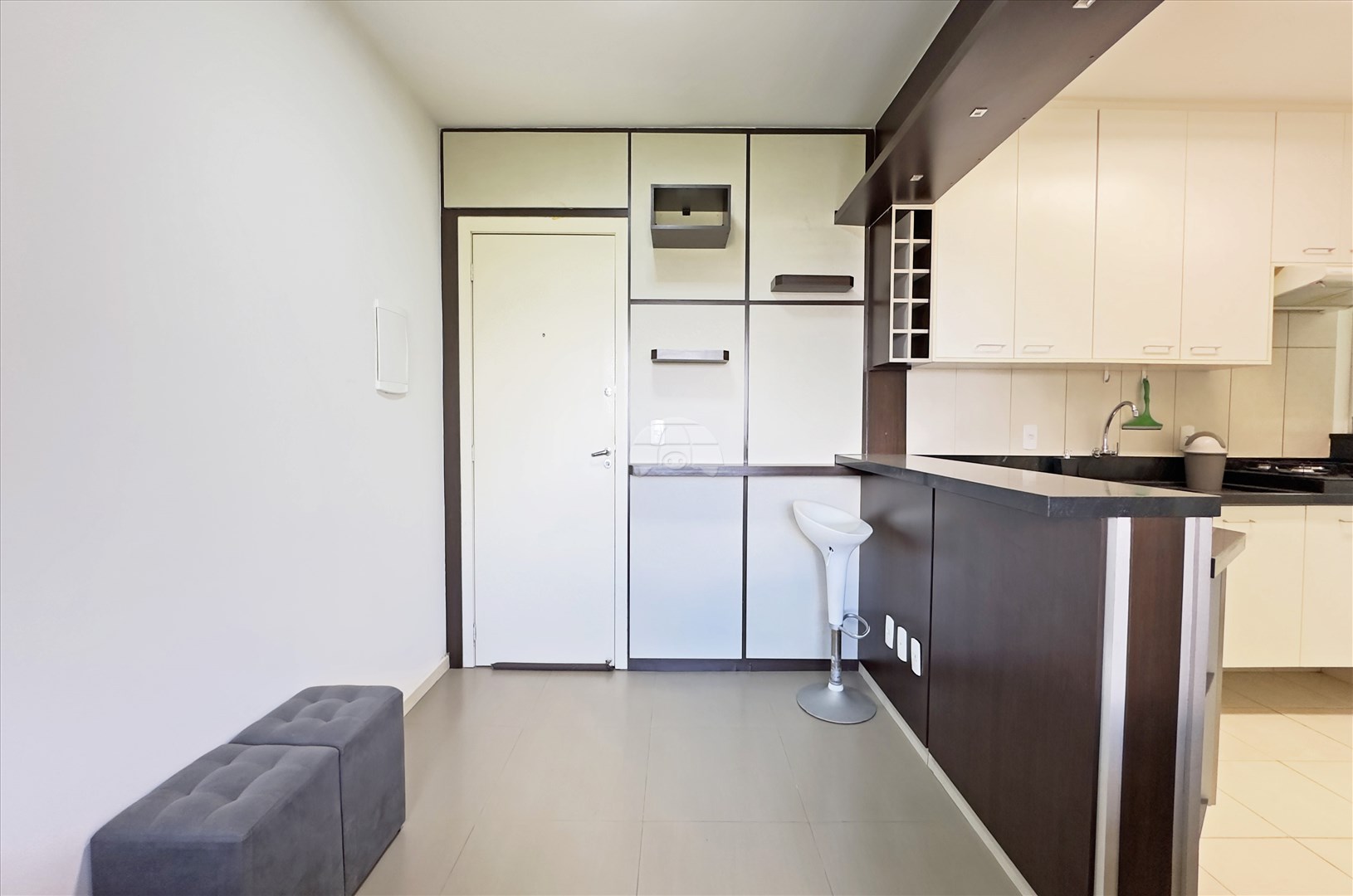 Apartamento para alugar em Osasco, Colombo — Portal Chave Fácil