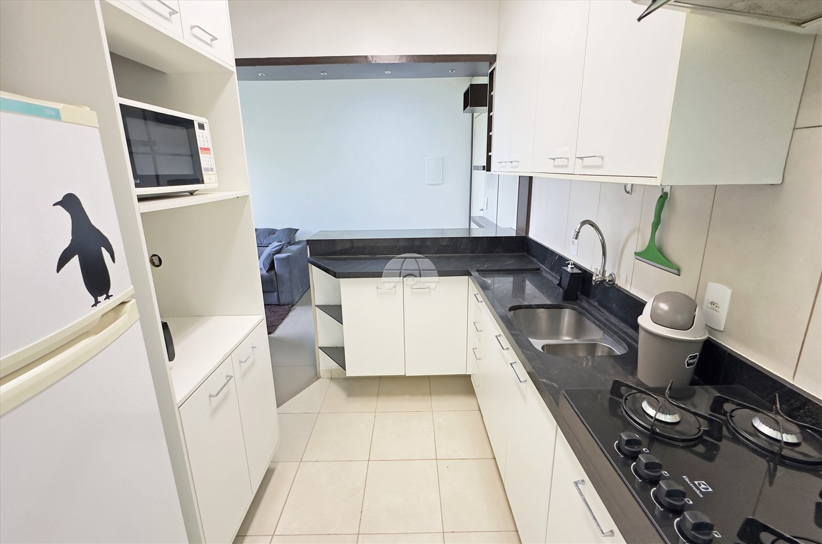 Apartamento para alugar em Osasco, Colombo — Portal Chave Fácil