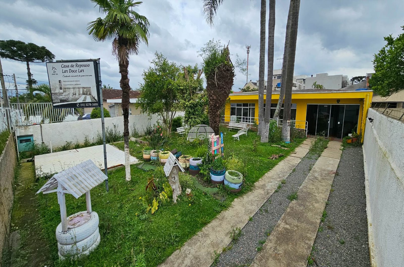 Casa à venda em Hauer, Curitiba — Portal Chave Fácil