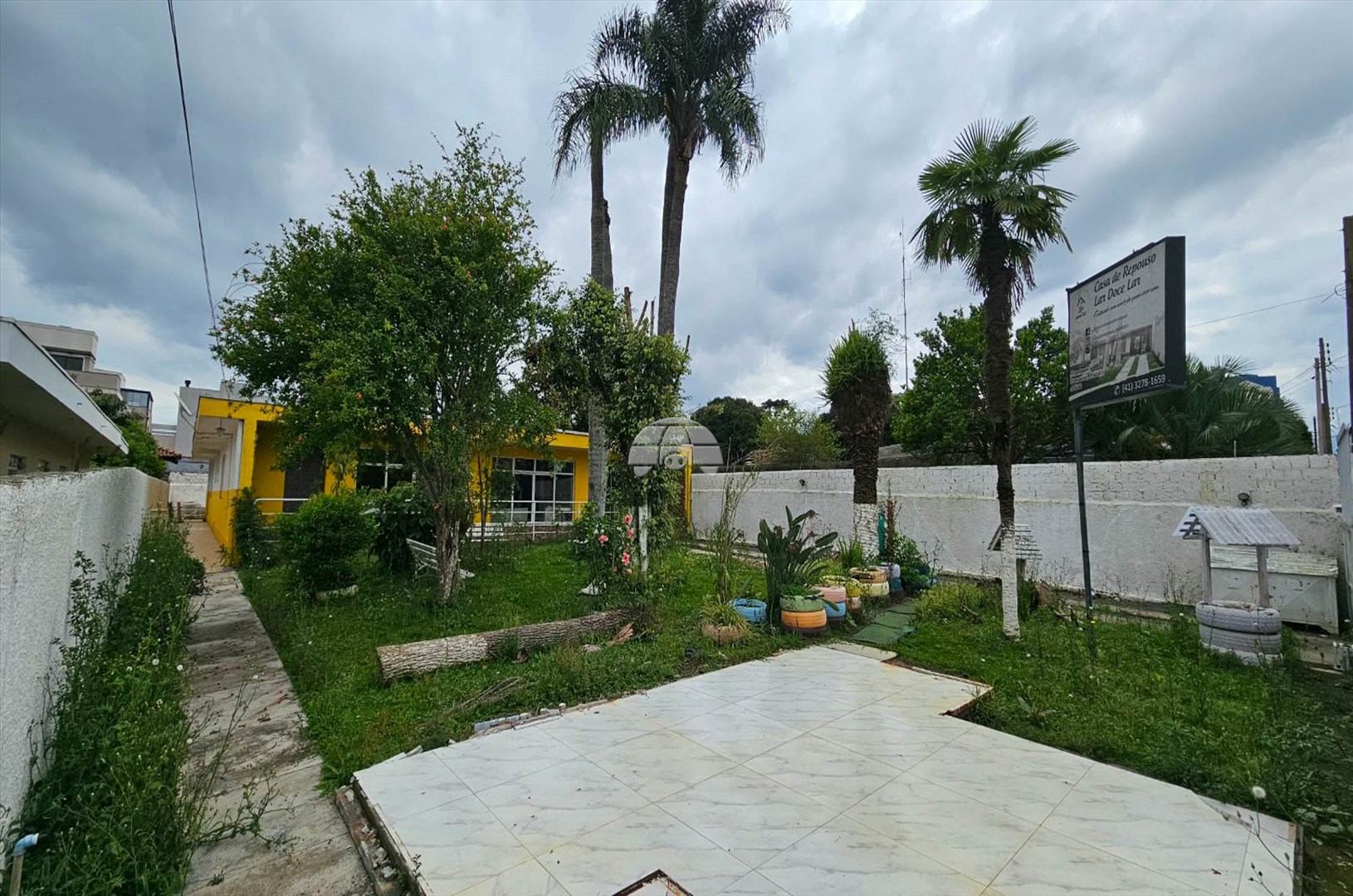 Casa à venda em Hauer, Curitiba — Portal Chave Fácil