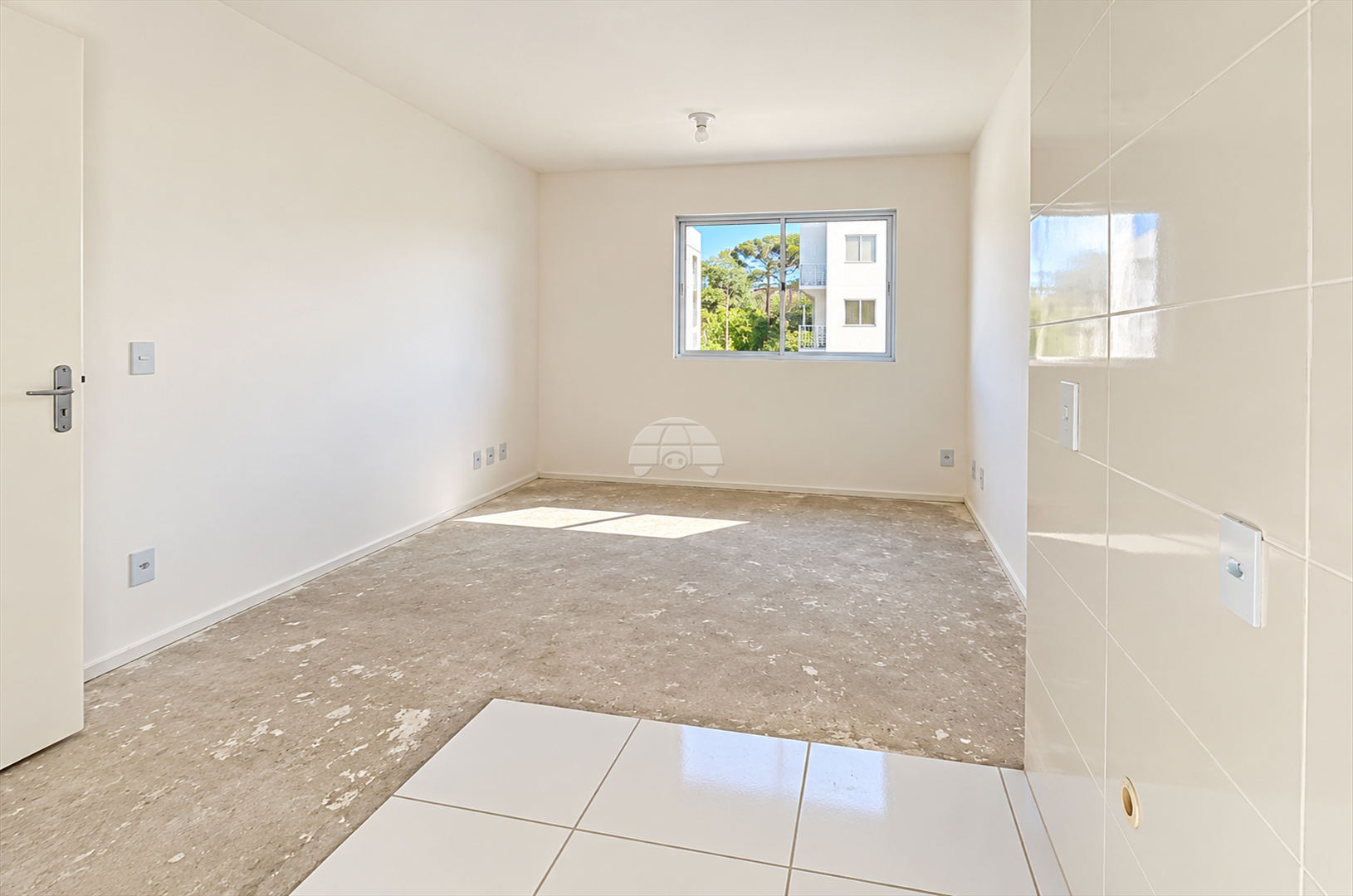 Apartamento à venda em Lamenha Grande, Almirante Tamandaré — Portal Chave Fácil