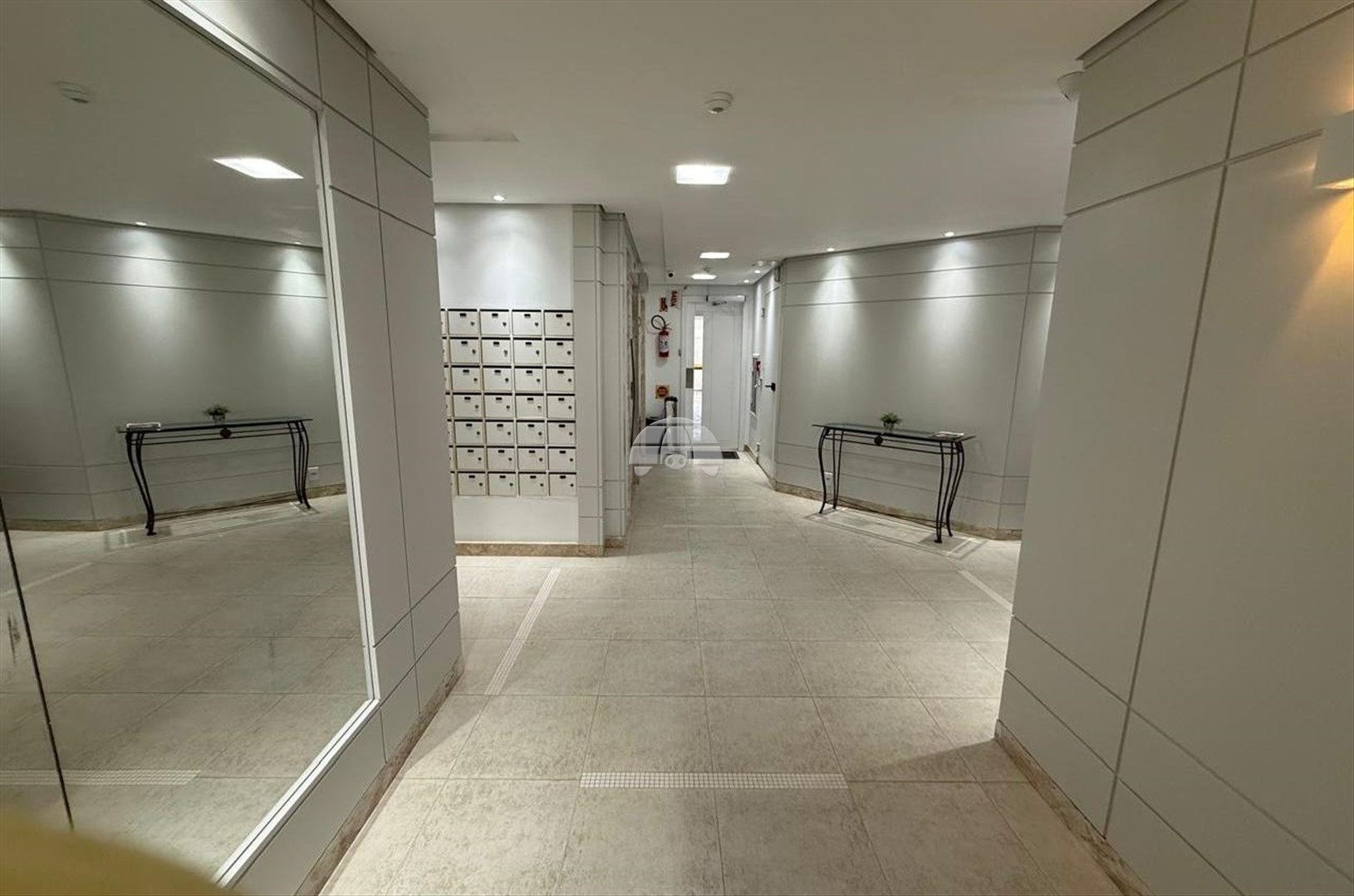 Apartamento à venda em Centro, Florianópolis — Portal Chave Fácil