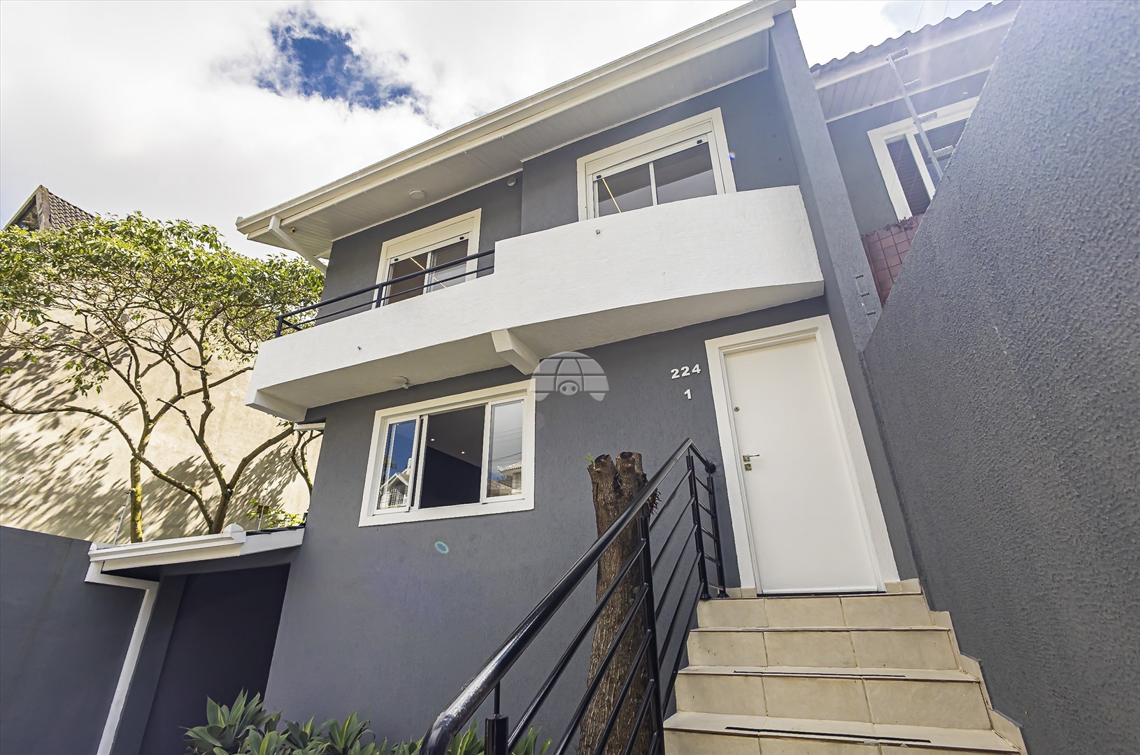 Casa à venda em Santa Felicidade, Curitiba — GOMES CONSULTOR IMOBILIARIO LTDA.