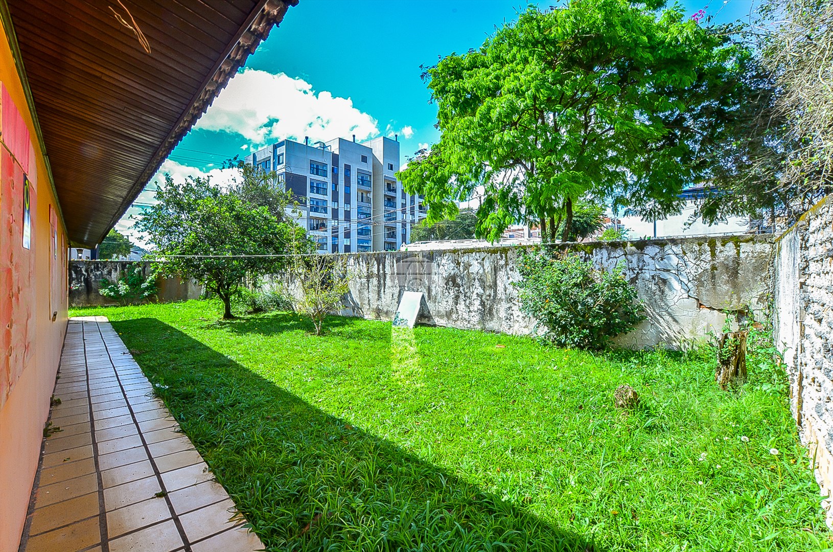 Casa à venda em Capão Raso, Curitiba — Portal Chave Fácil