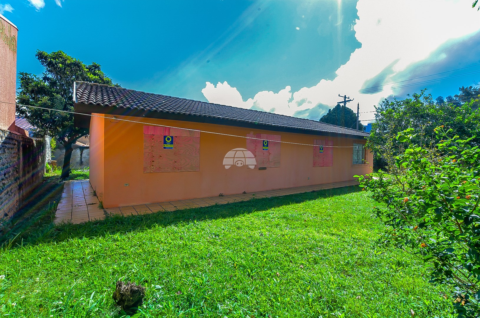 Casa à venda em Capão Raso, Curitiba — Portal Chave Fácil