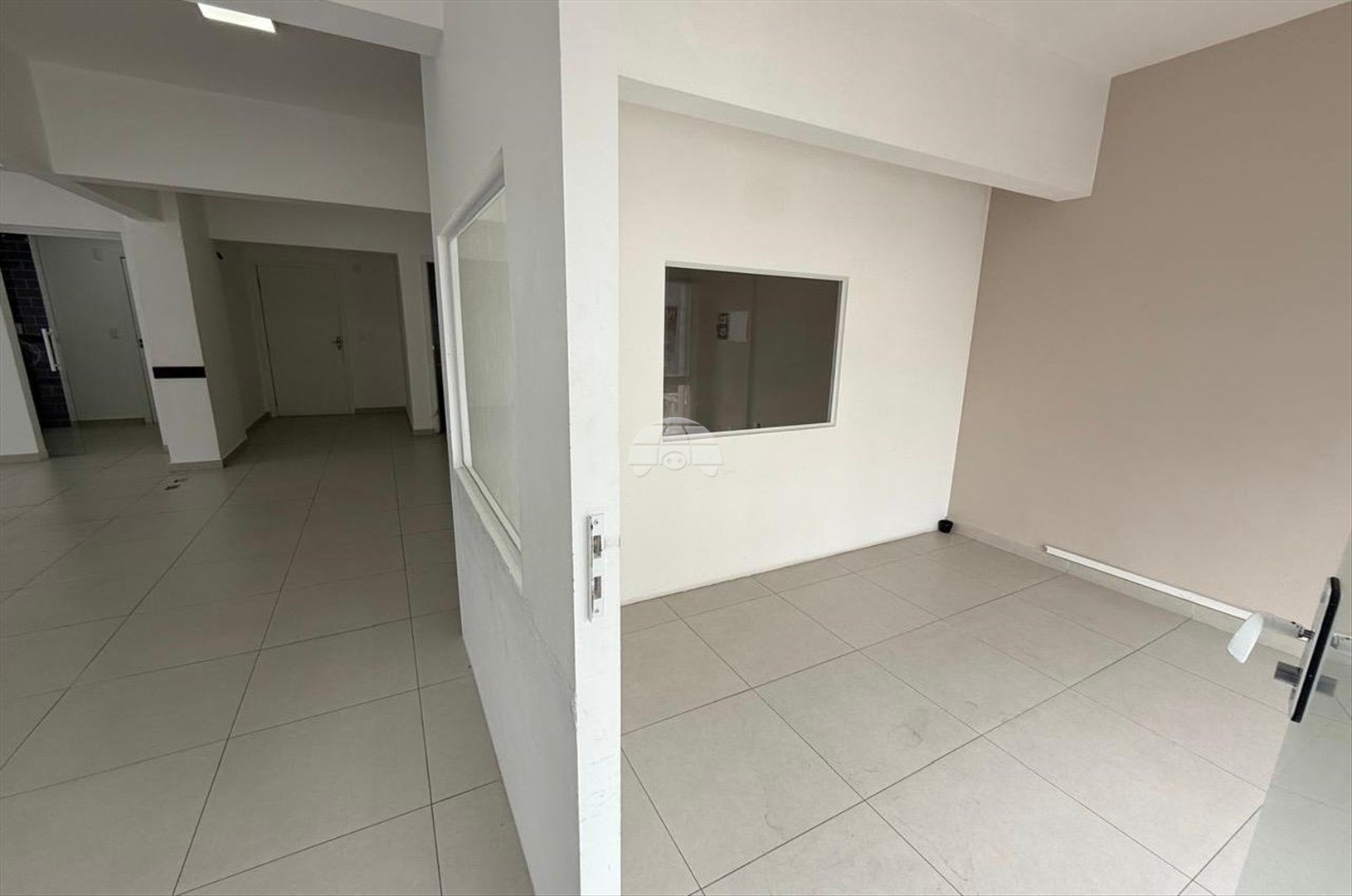 Sala/Conjunto Comercial à venda em Centro, Florianópolis — Portal Chave Fácil