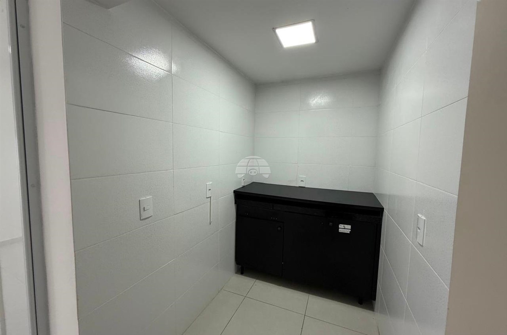 Sala/Conjunto Comercial à venda em Centro, Florianópolis — Portal Chave Fácil