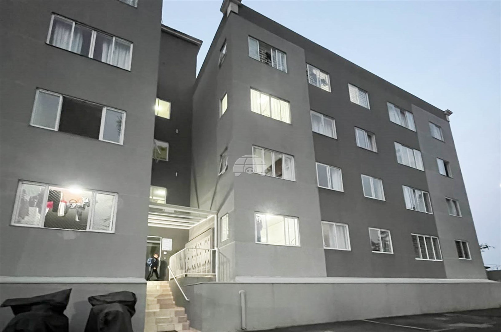 Apartamento à venda em Campo Pequeno, Colombo — Portal Chave Fácil