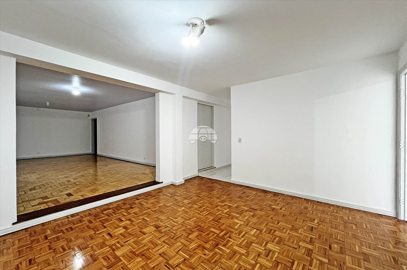 Casa à venda em Juvevê, Curitiba — Portal Chave Fácil