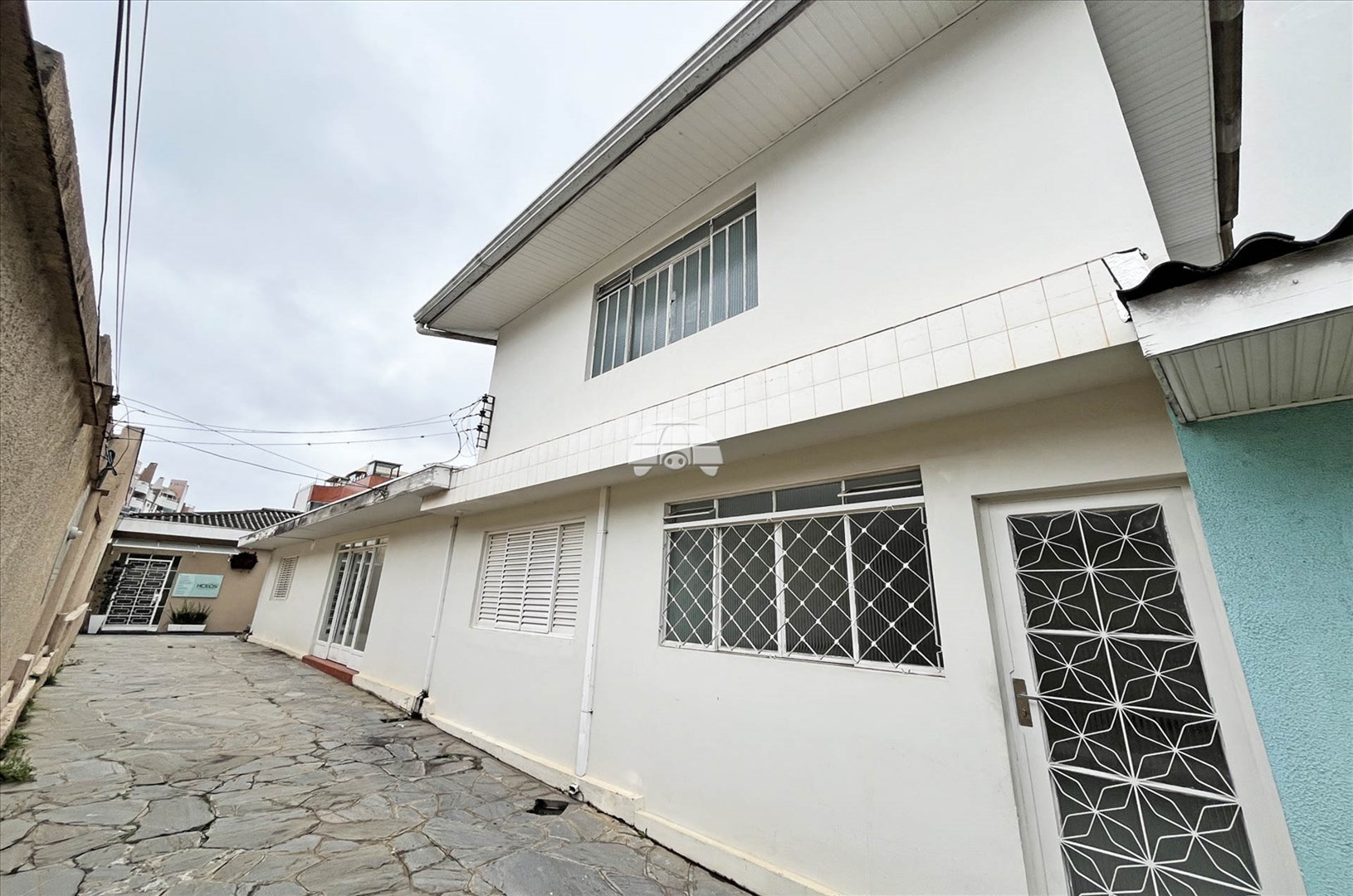 Casa à venda em Juvevê, Curitiba — Portal Chave Fácil