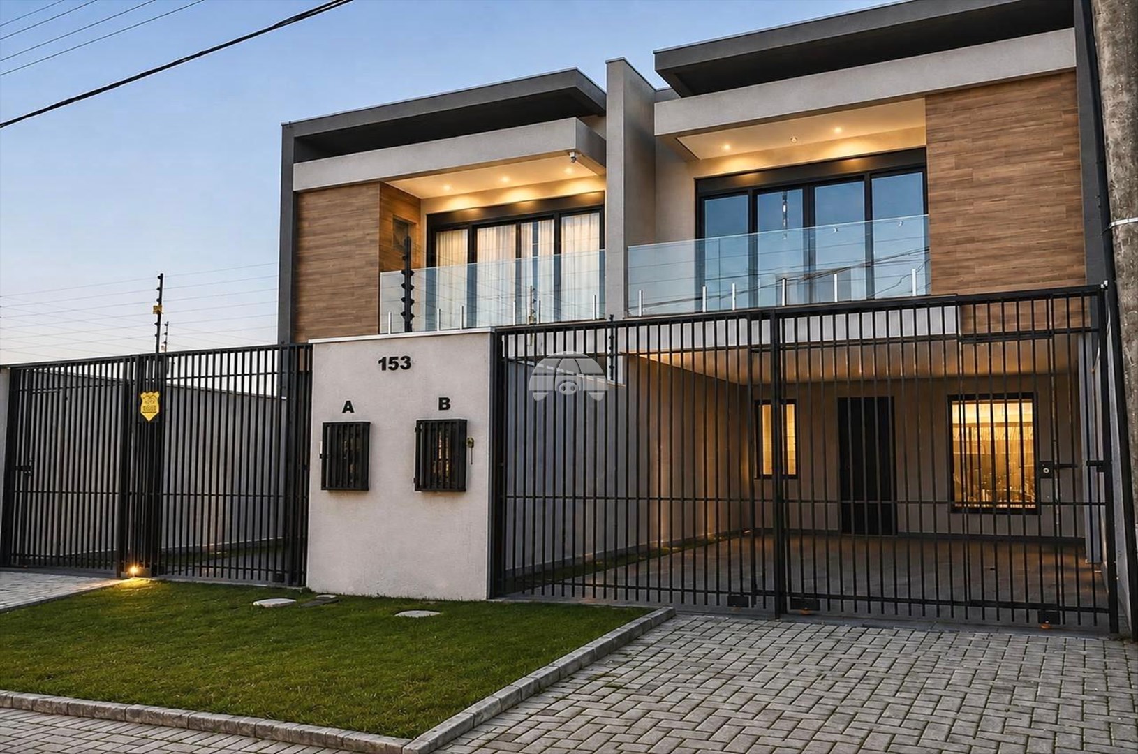 Casa à venda em Guabirotuba, Curitiba — Portal Chave Fácil
