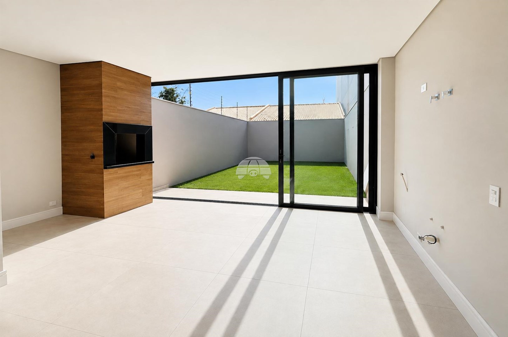 Casa à venda em Guabirotuba, Curitiba — Portal Chave Fácil