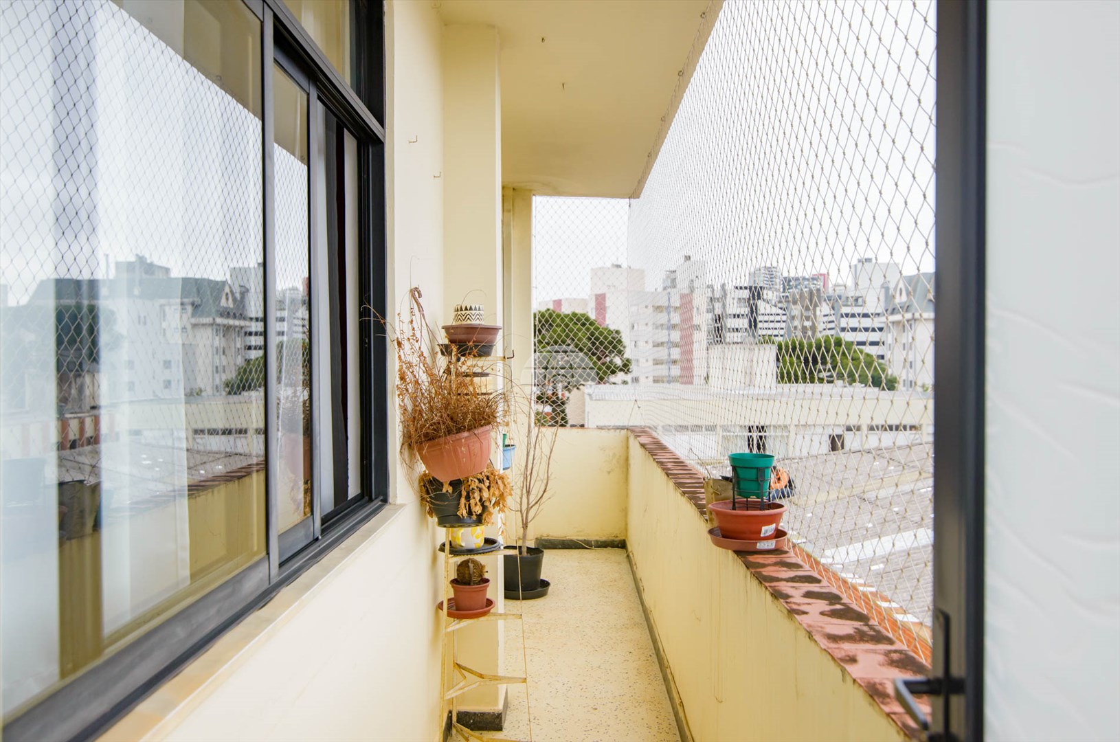 Apartamento para alugar em Juvevê, Curitiba — Imobiliária Andrade