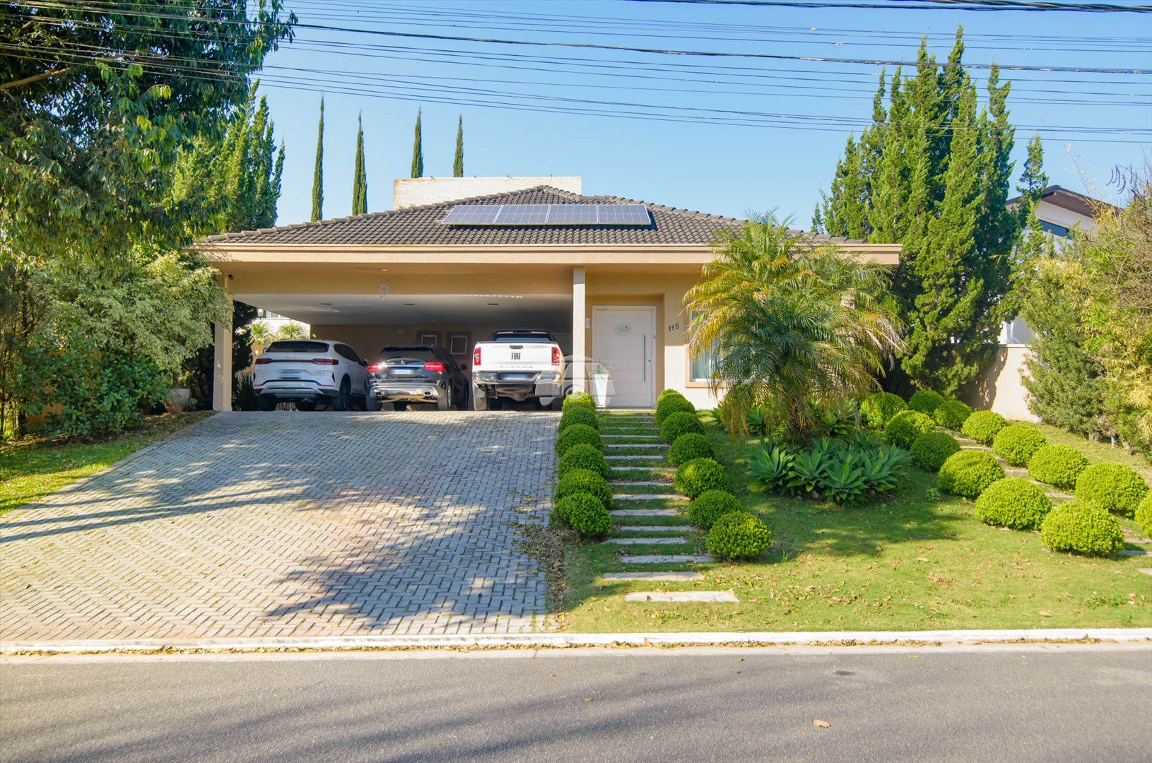 Casa à venda em Alphaville Graciosa, Pinhais — Portal Chave Fácil