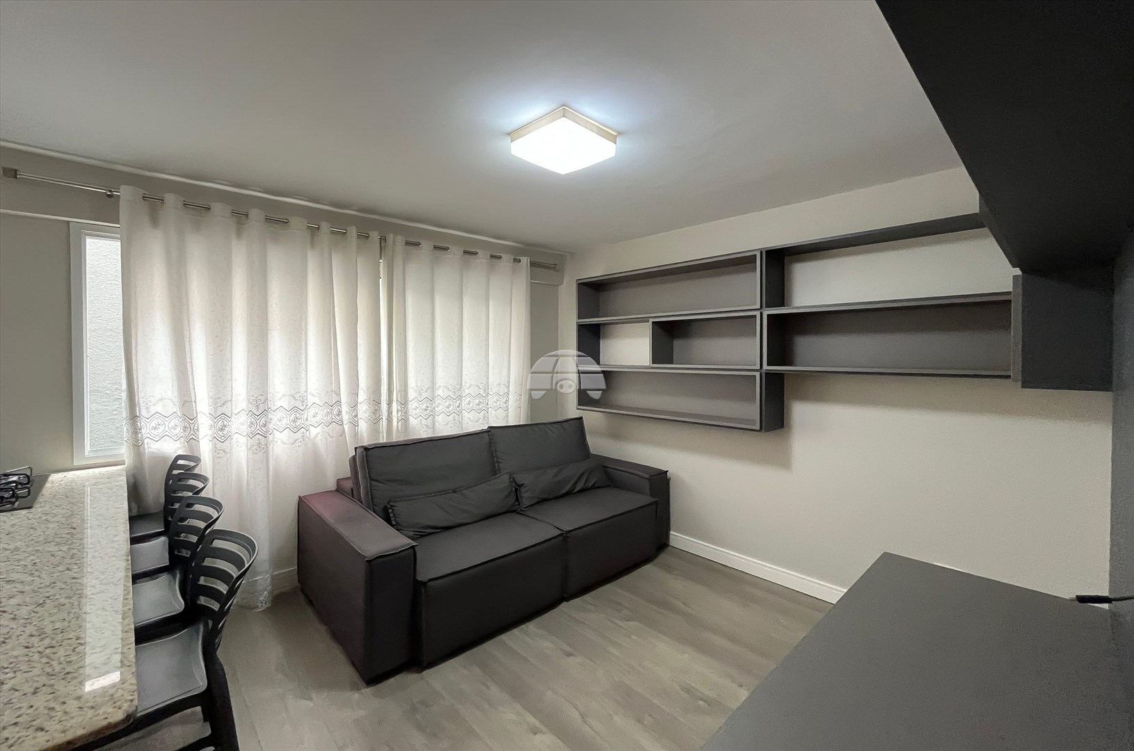 Apartamento para alugar em Campo Comprido, Curitiba — GOMES CONSULTOR IMOBILIARIO LTDA.
