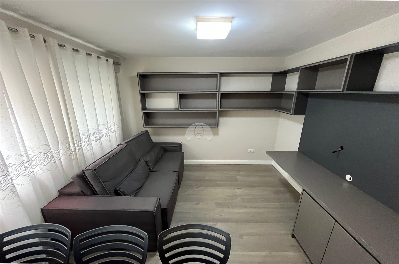 Apartamento para alugar em Campo Comprido, Curitiba — GOMES CONSULTOR IMOBILIARIO LTDA.