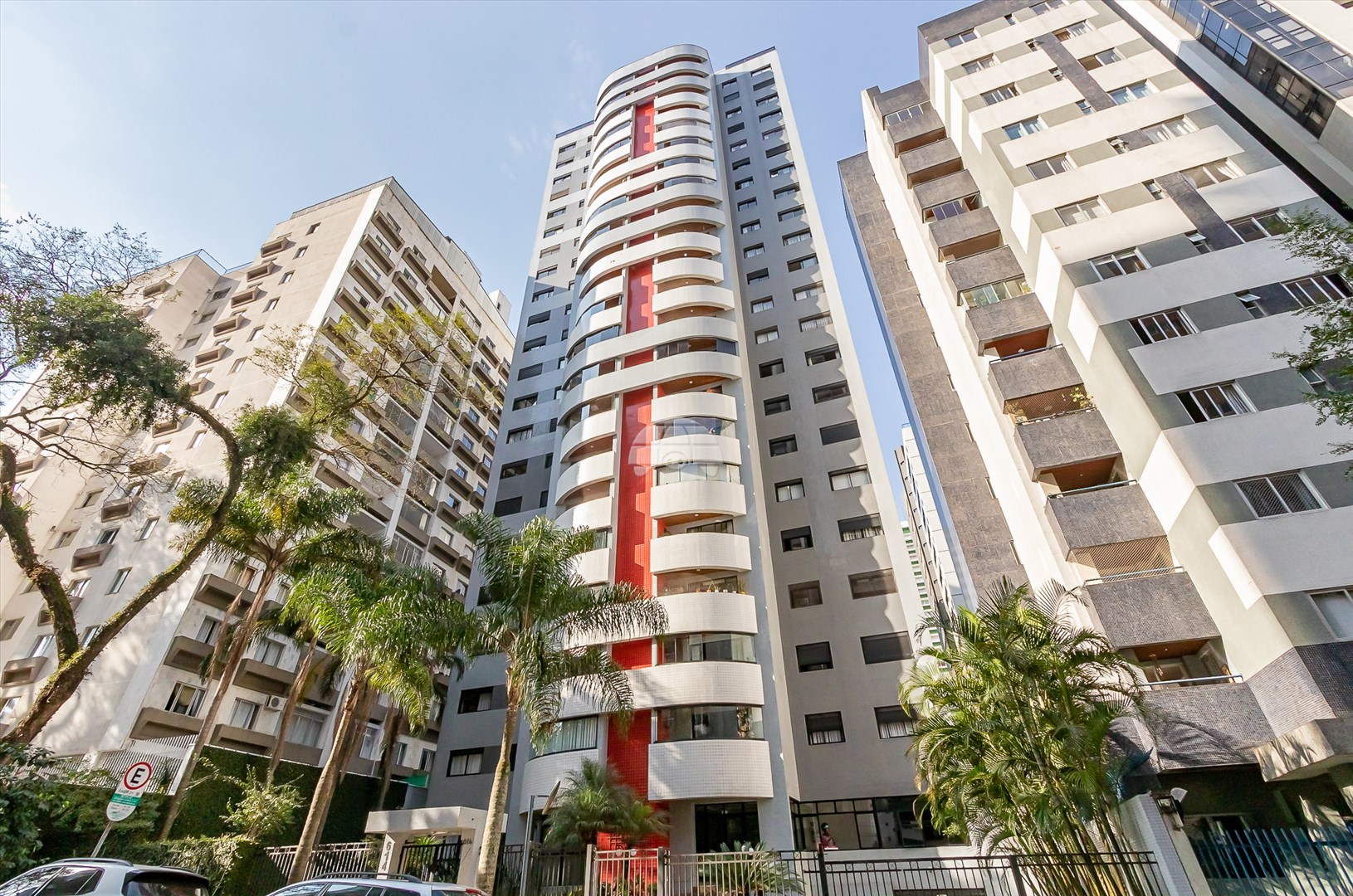 Apartamento à venda em Batel, Curitiba — Portal Chave Fácil