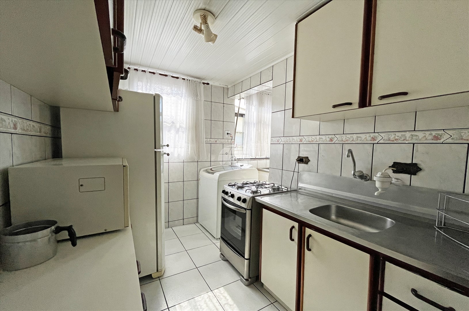 Apartamento para alugar em Campo Comprido, Curitiba — Portal Chave Fácil