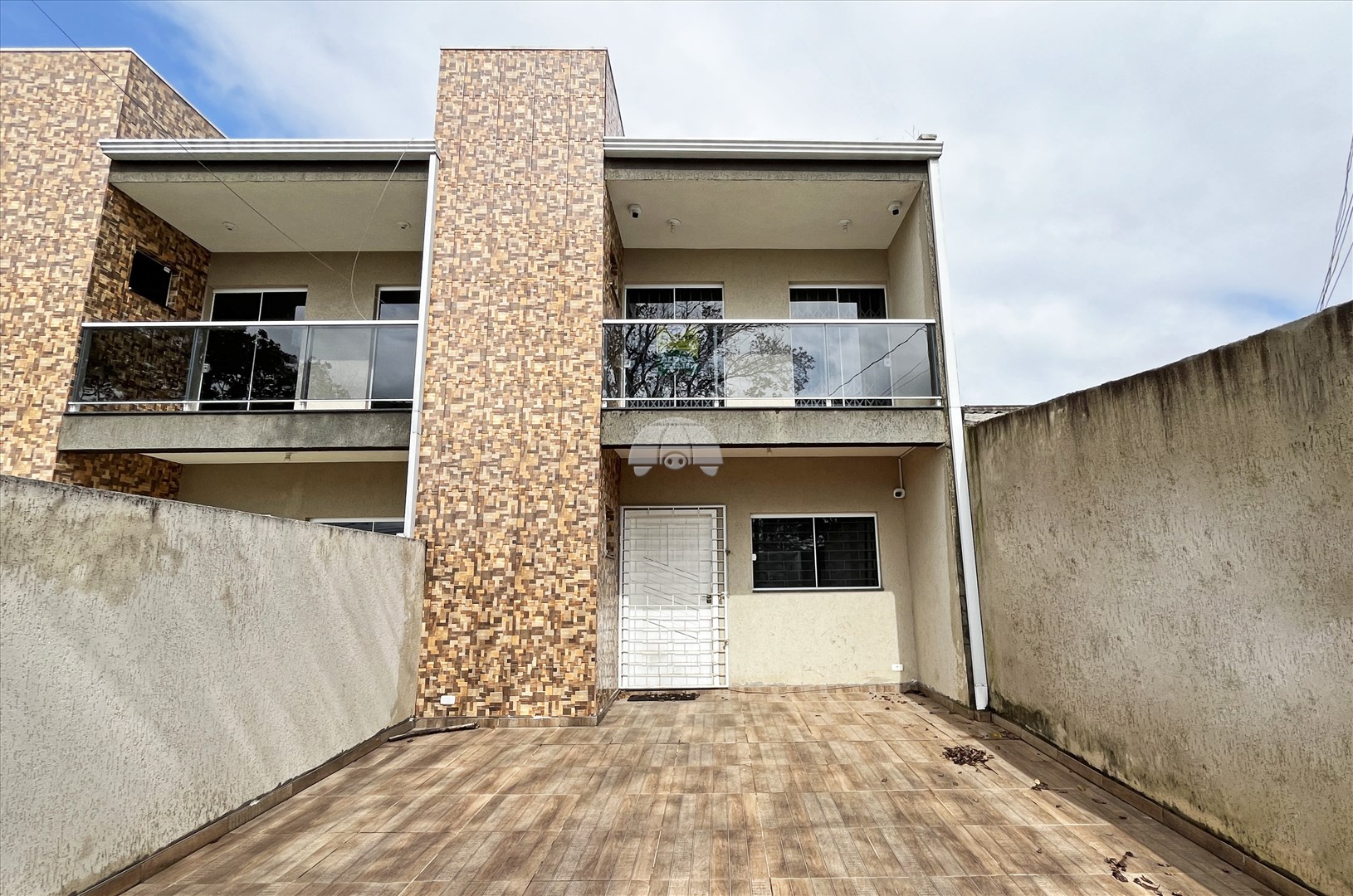 Casa para alugar em Sítio Cercado, Curitiba — Portal Chave Fácil