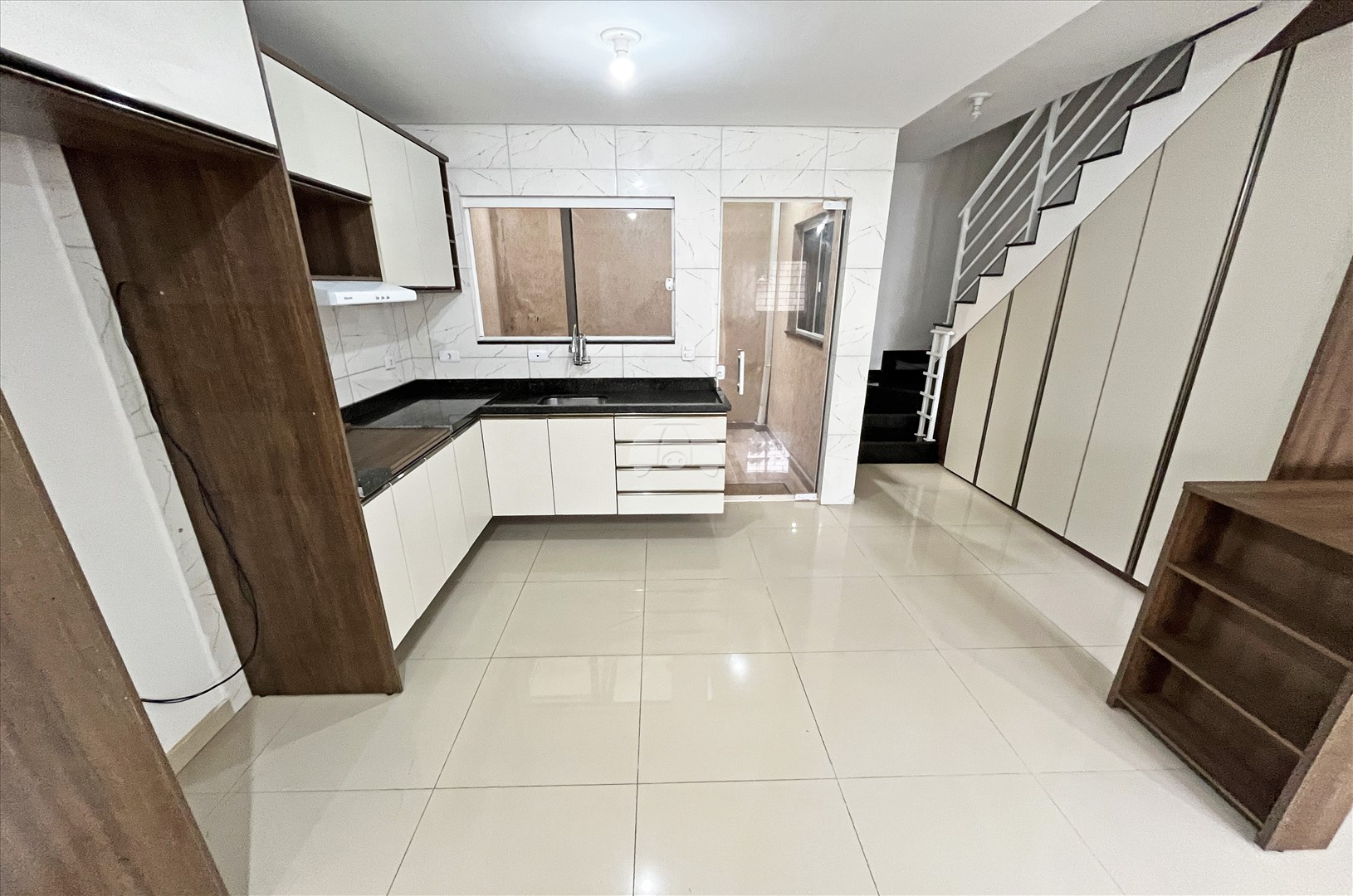 Casa para alugar em Sítio Cercado, Curitiba — Portal Chave Fácil
