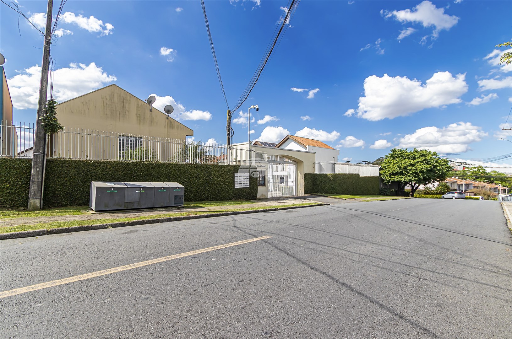 Casa à venda em Alto Boqueirão, Curitiba — Portal Chave Fácil