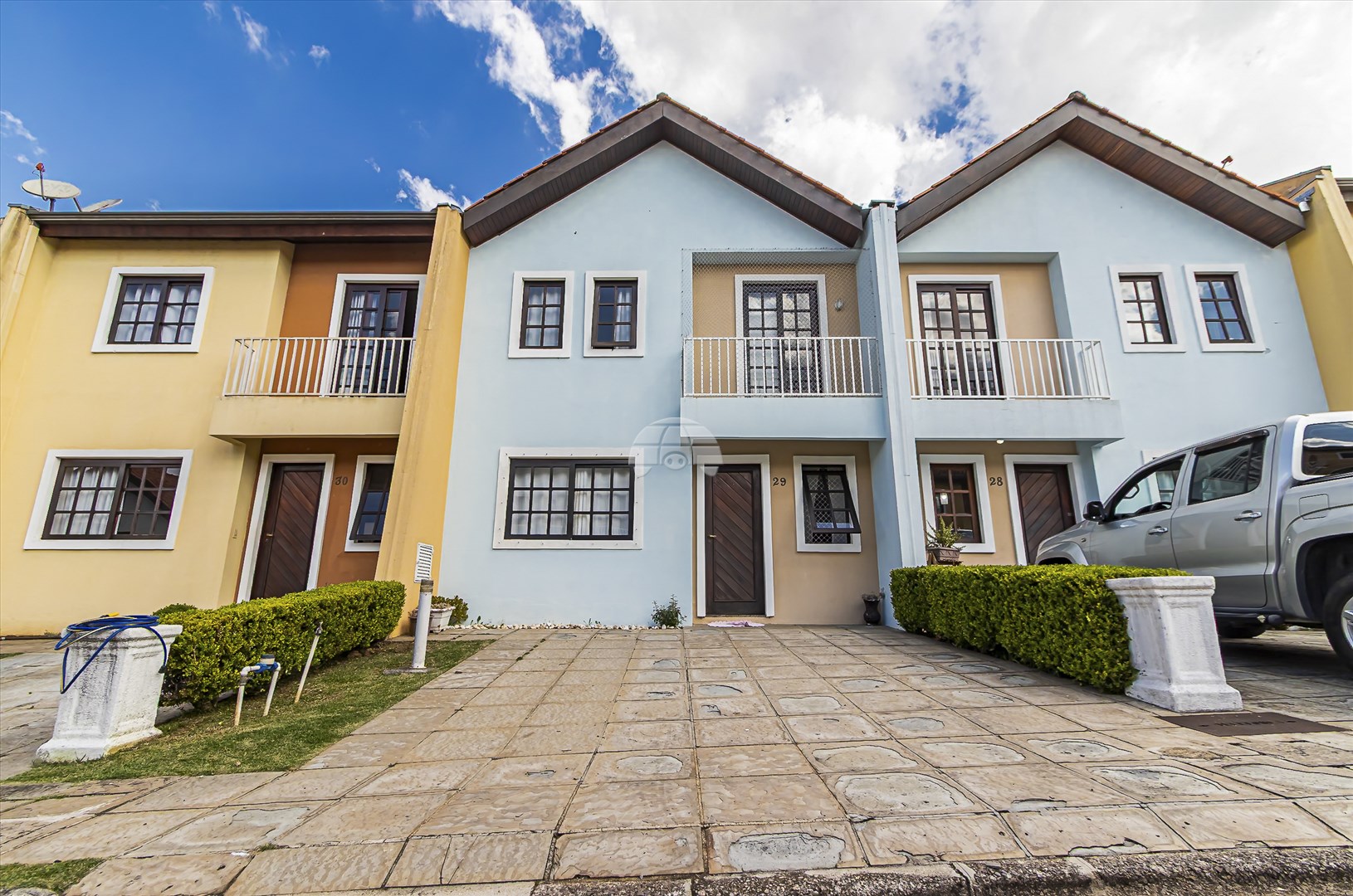 Casa à venda em Alto Boqueirão, Curitiba — Portal Chave Fácil