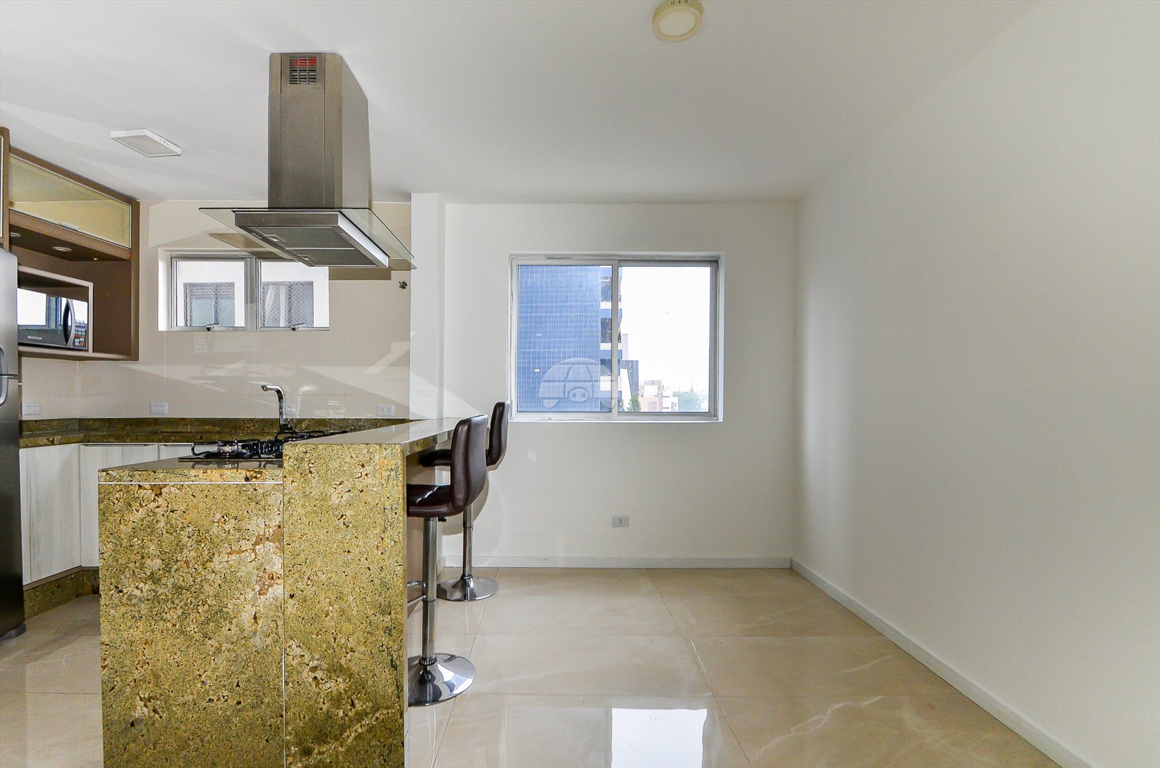 Apartamento para alugar em Cristo Rei, Curitiba — Portal Chave Fácil
