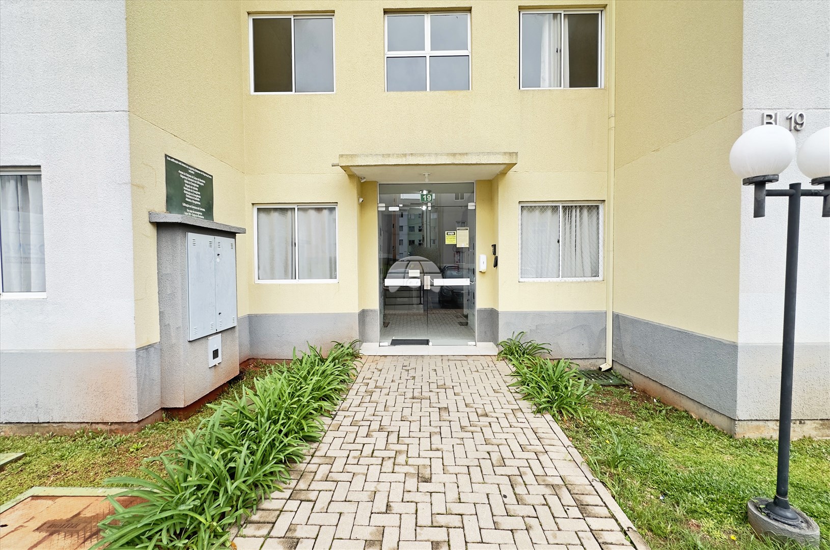 Apartamento para alugar em São Gabriel, Colombo — Portal Chave Fácil
