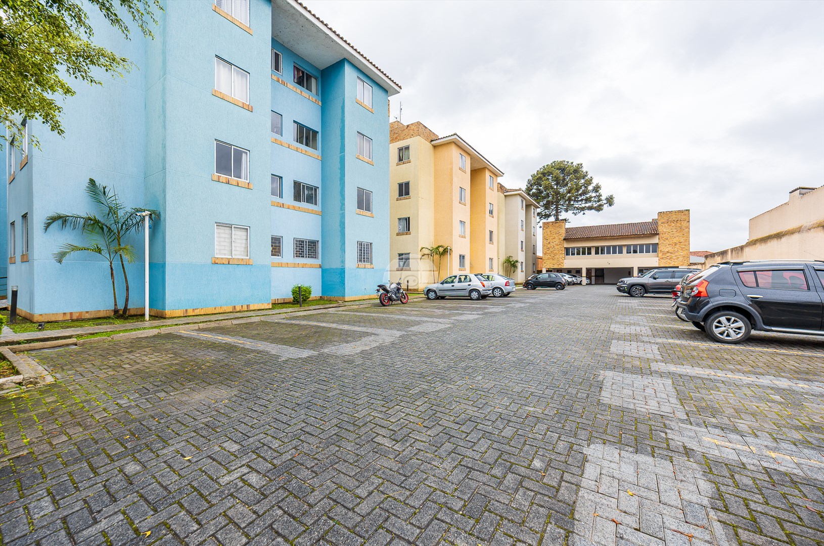 Apartamento para alugar em Weissópolis, Pinhais — Portal Chave Fácil