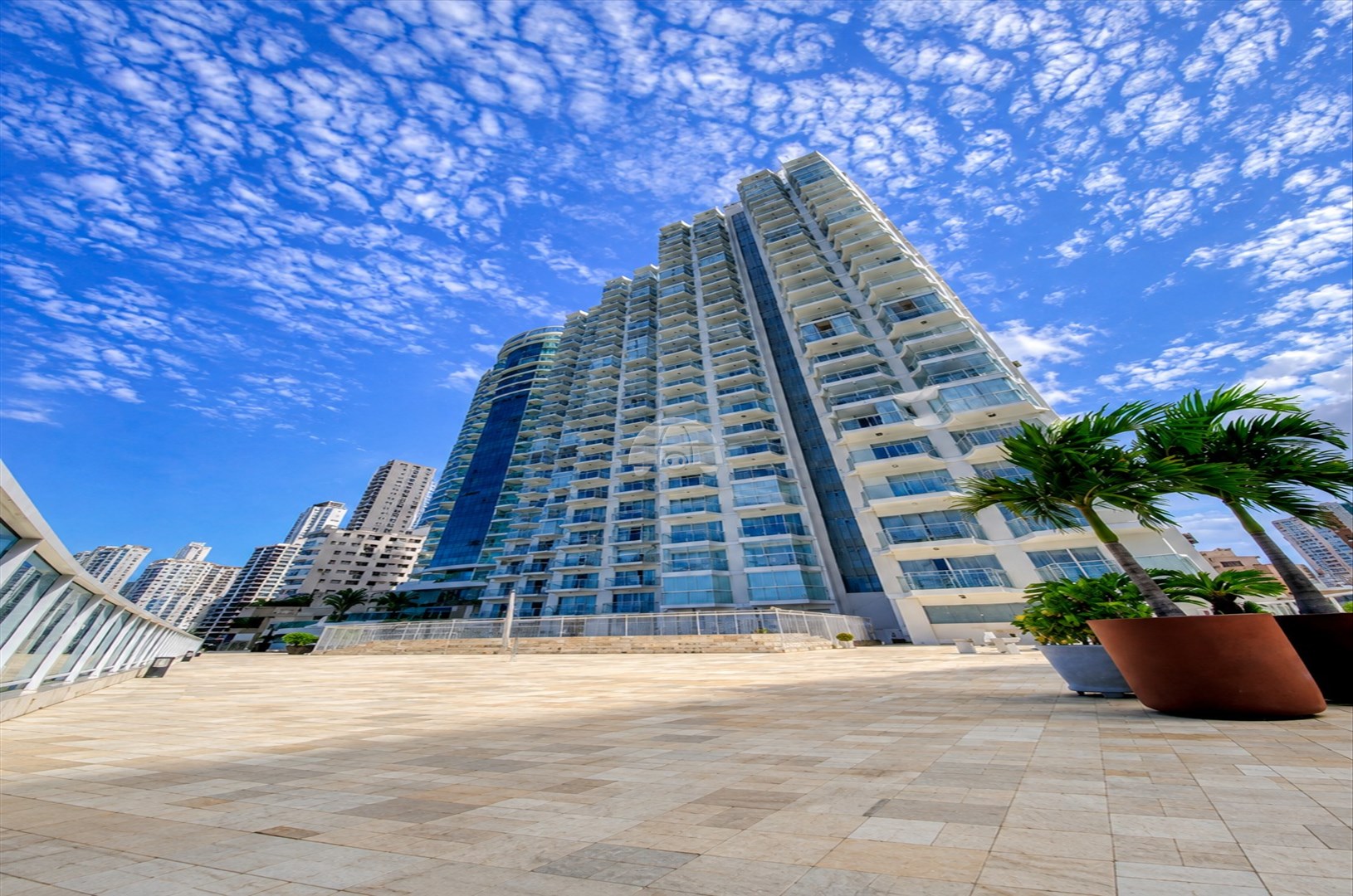 Apartamento à venda em Centro, Balneário Camboriú — Portal Chave Fácil