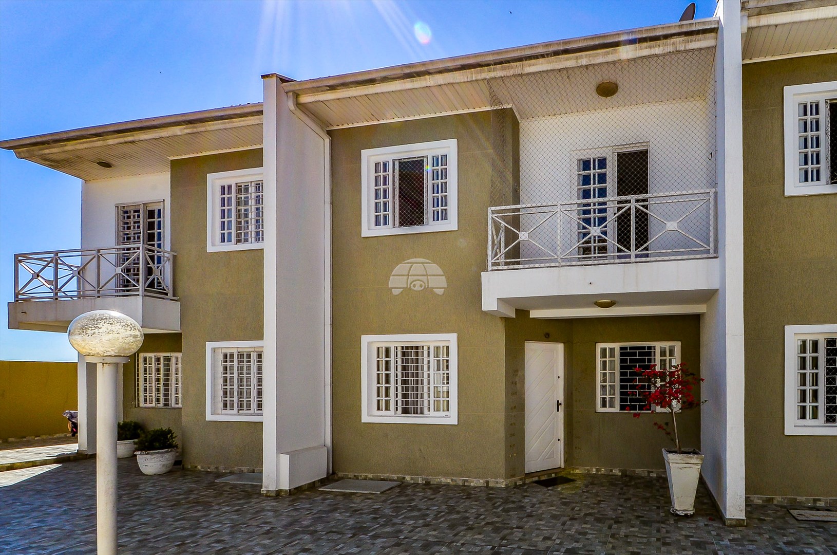 Casa à venda em Butiatuvinha, Curitiba — Portal Chave Fácil