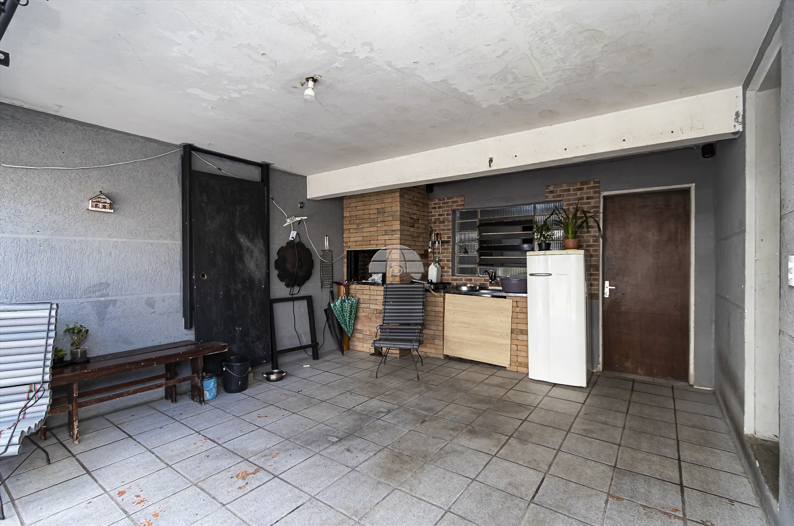 Casa à venda em Novo Mundo, Curitiba — Portal Chave Fácil