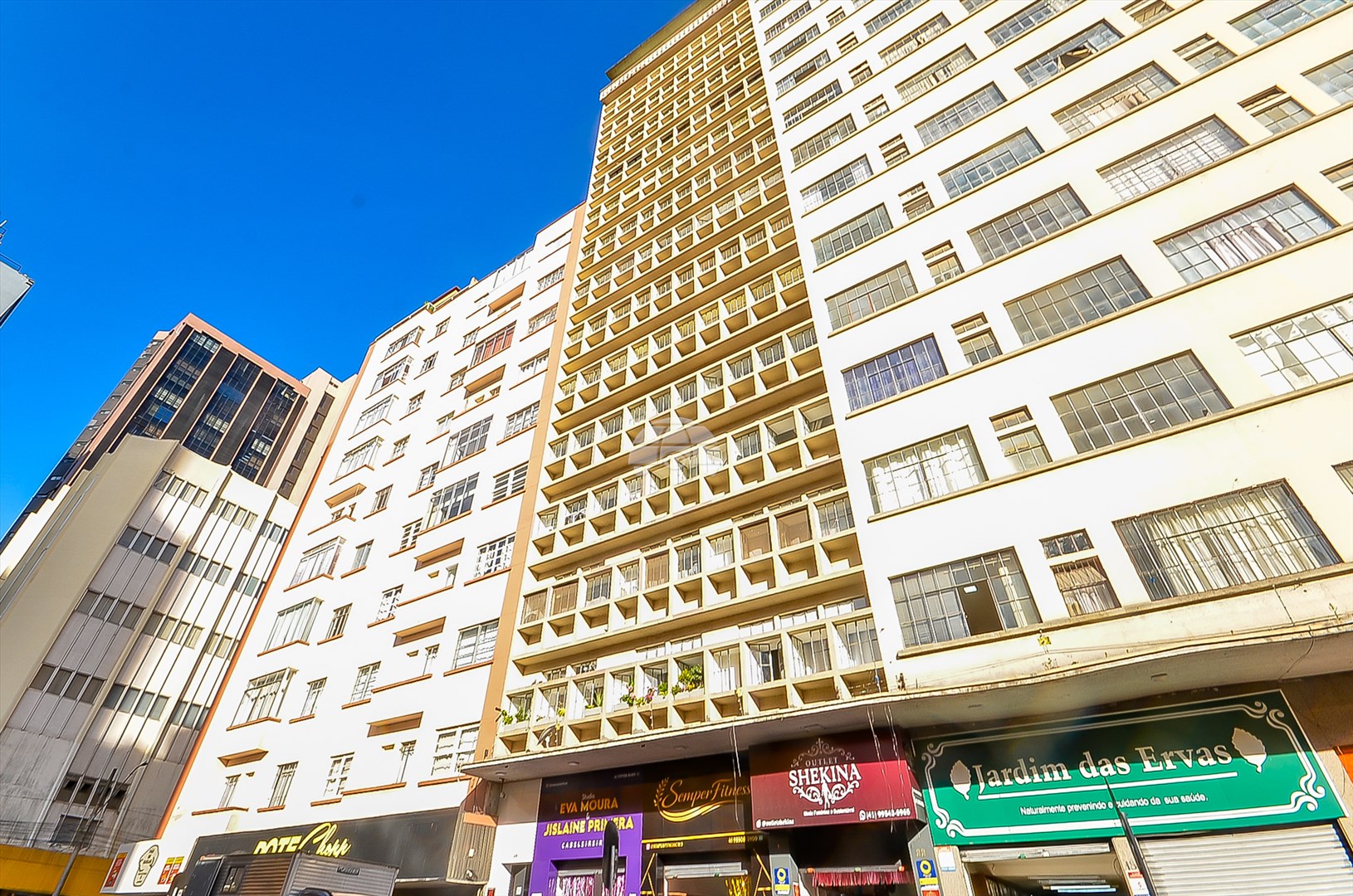 Apartamento para alugar em Centro, Curitiba — Portal Chave Fácil