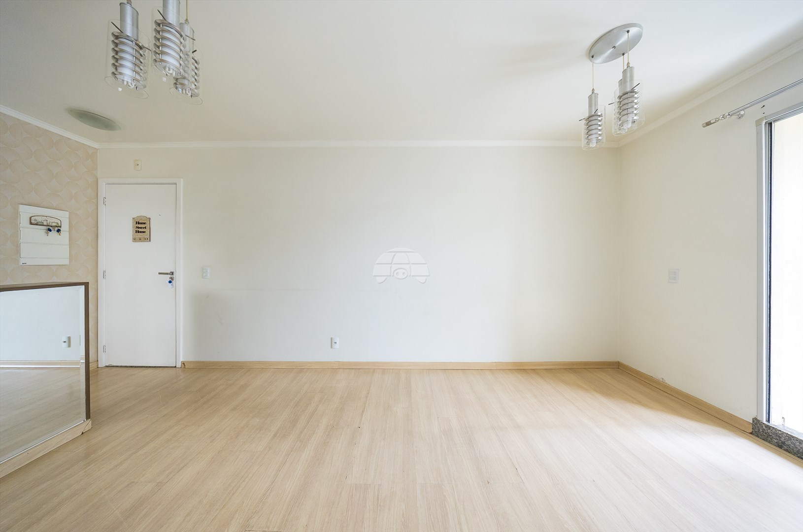 Apartamento para alugar em Guaíra, Curitiba — Portal Chave Fácil