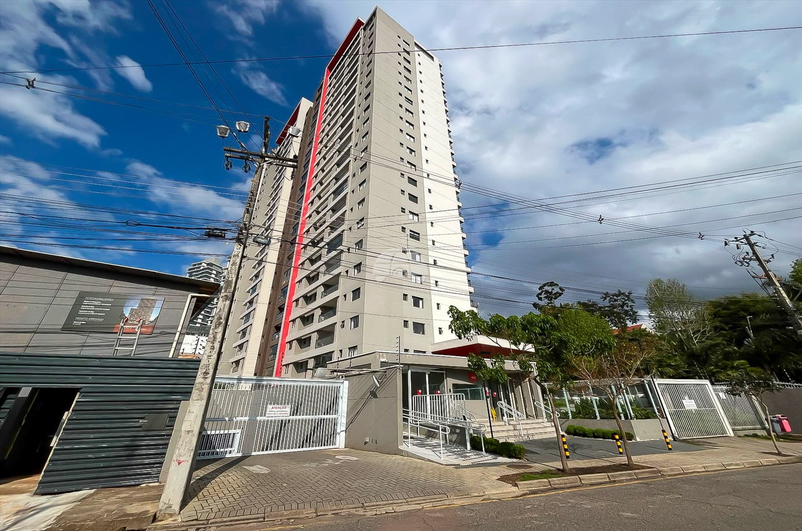 Apartamento para alugar em Campina Do Siqueira, Curitiba — Portal Chave Fácil