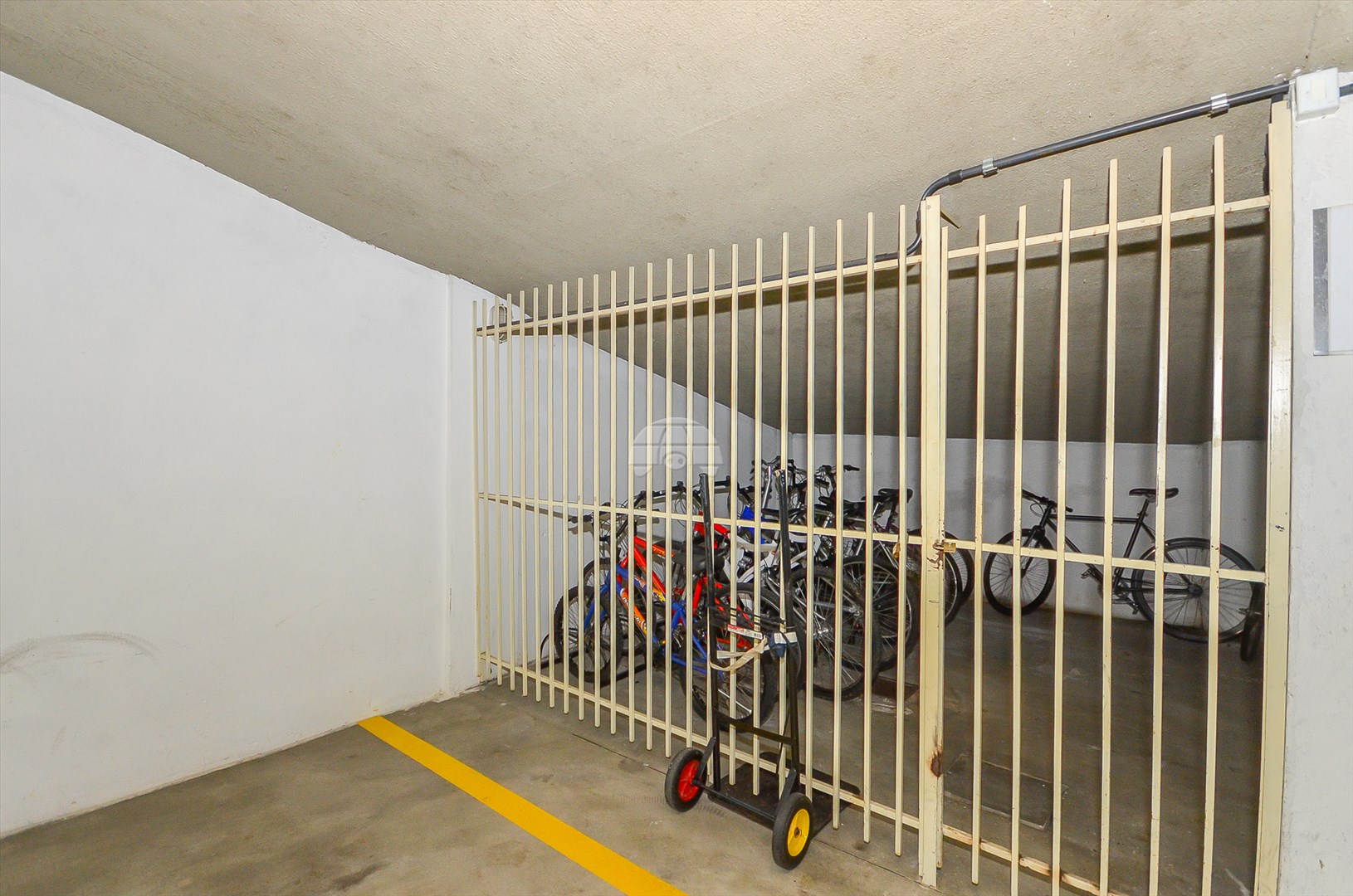 Apartamento à venda em Cabral, Curitiba — Kondor Imóveis: Imobiliária em Curitiba | Uma imobiliária pra você