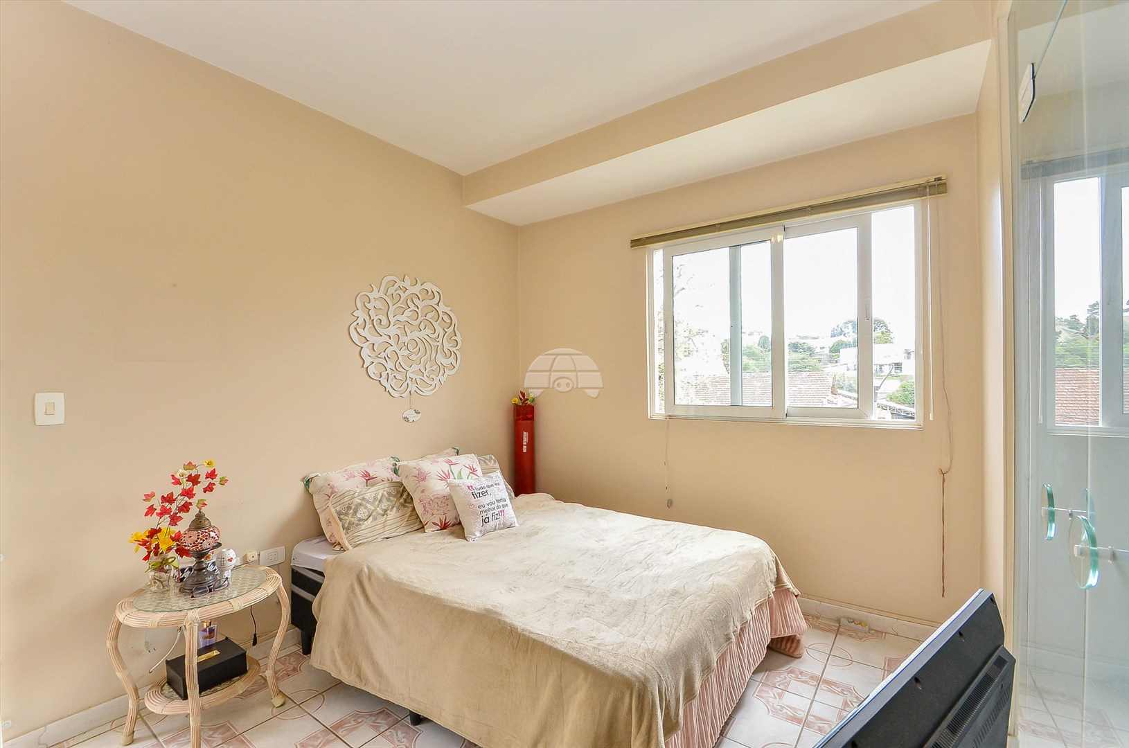 Casa à venda em Bom Retiro, Curitiba — Imobiliária Cilar