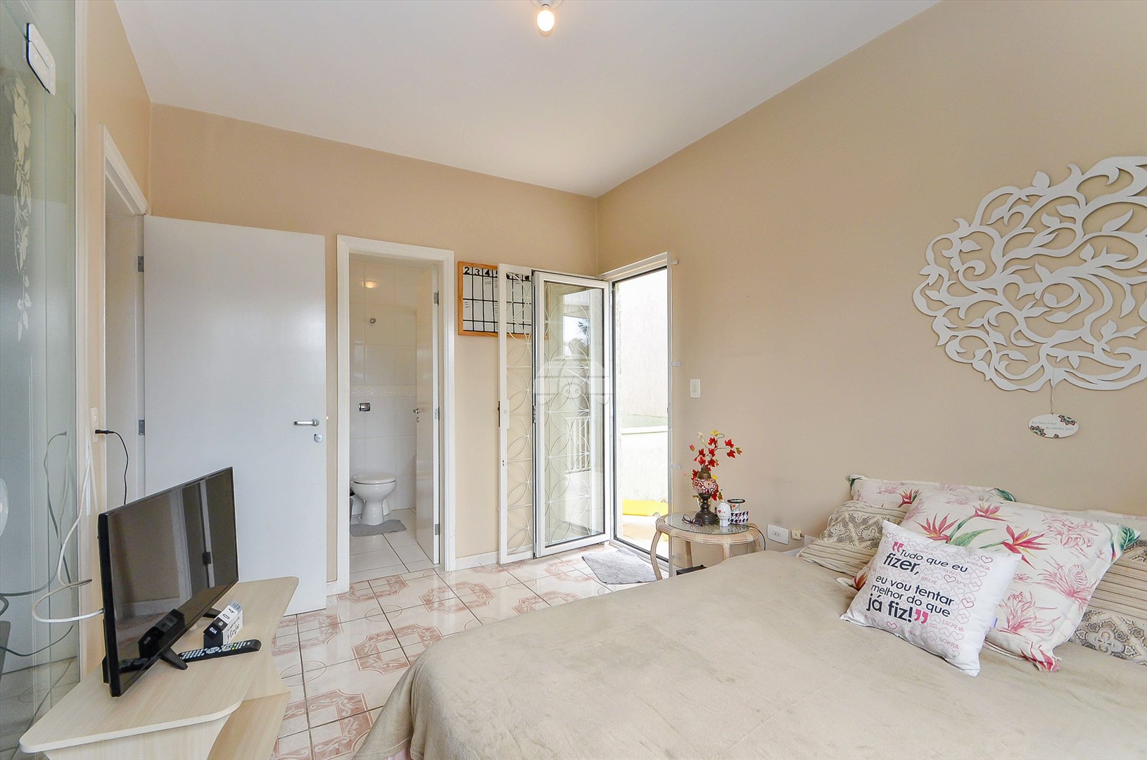 Casa à venda em Bom Retiro, Curitiba — Imobiliária Cilar