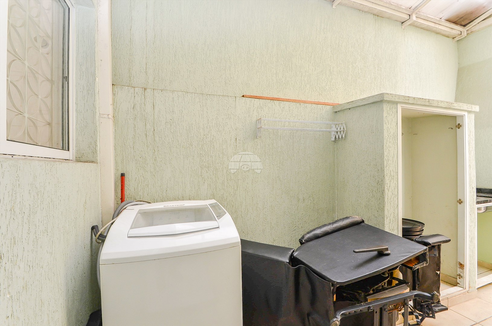 Casa à venda em Bom Retiro, Curitiba — Imobiliária Cilar