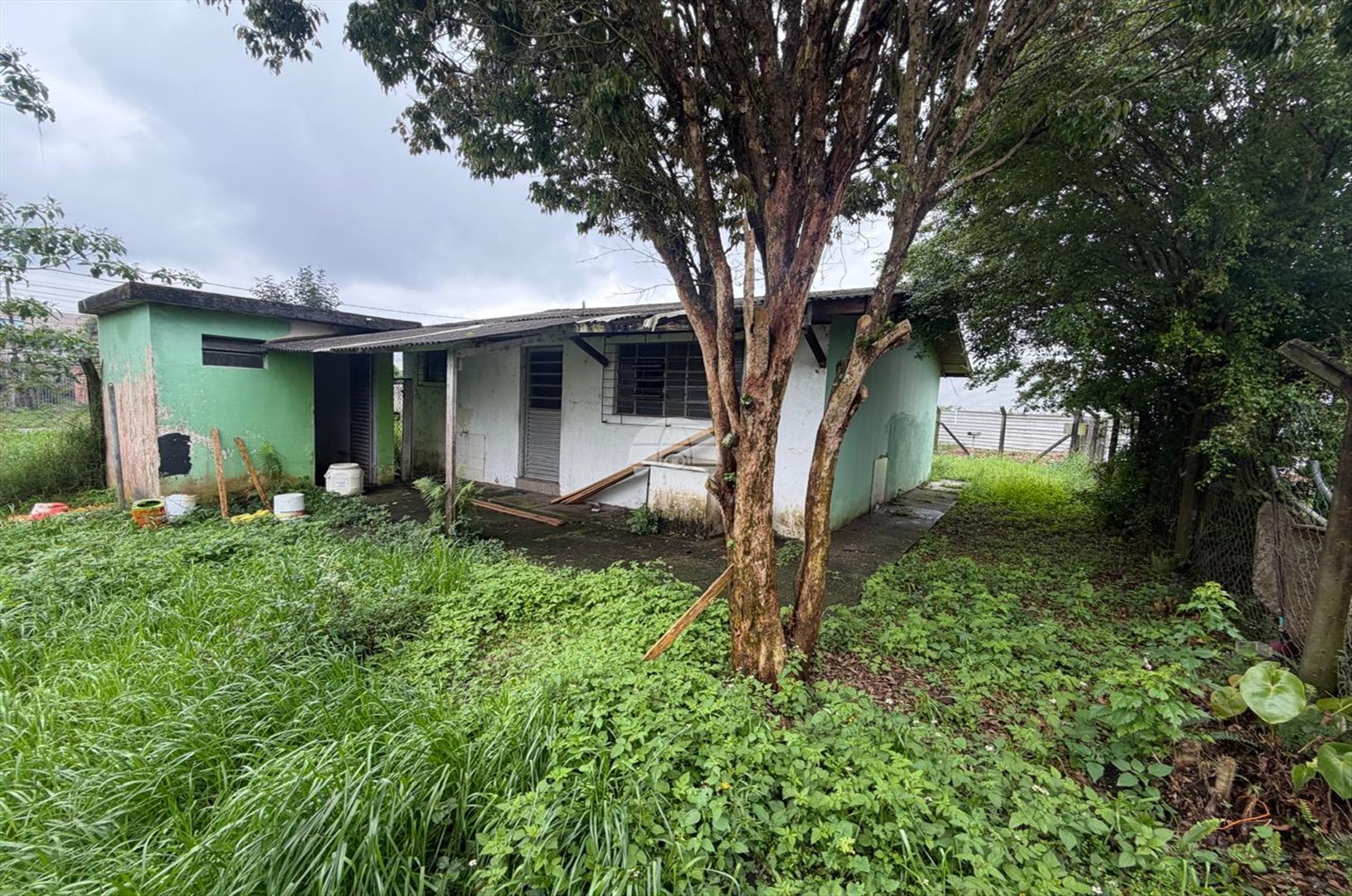 Terreno/Área à venda em Emiliano Perneta, Pinhais — Portal Chave Fácil