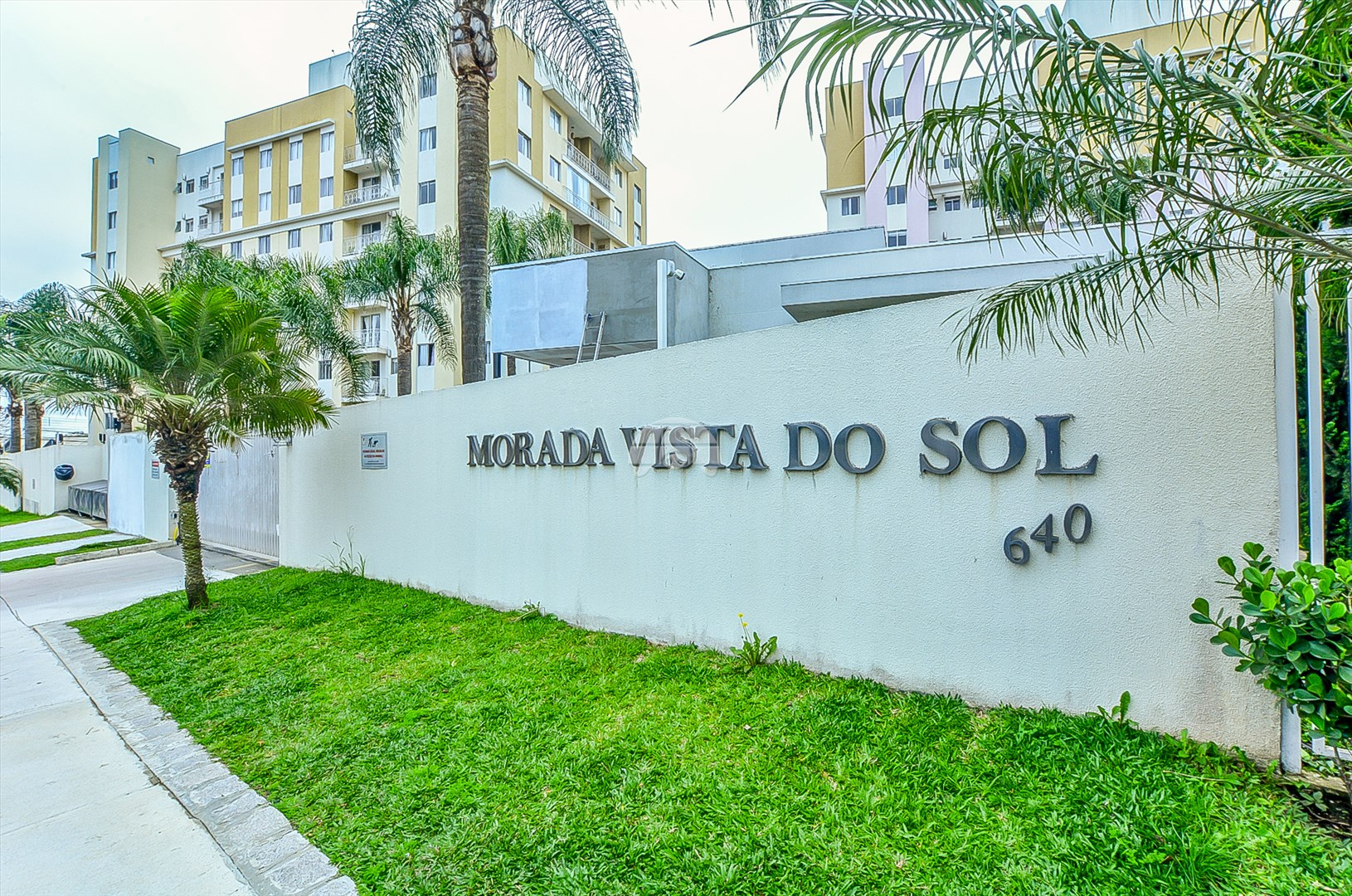 Apartamento à venda em Novo Mundo, Curitiba — Portal Chave Fácil