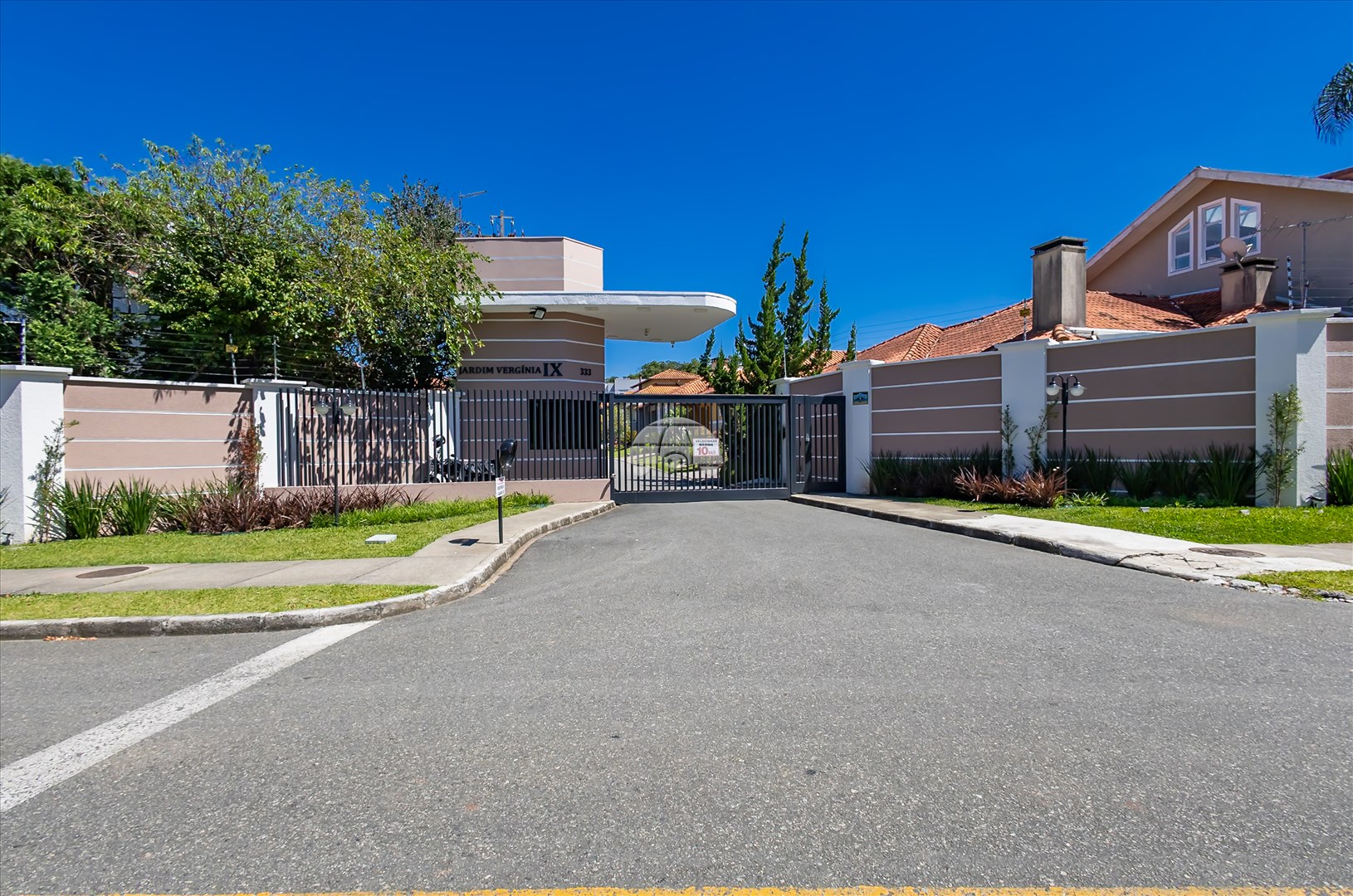 Casa à venda em São Braz, Curitiba — Portal Chave Fácil