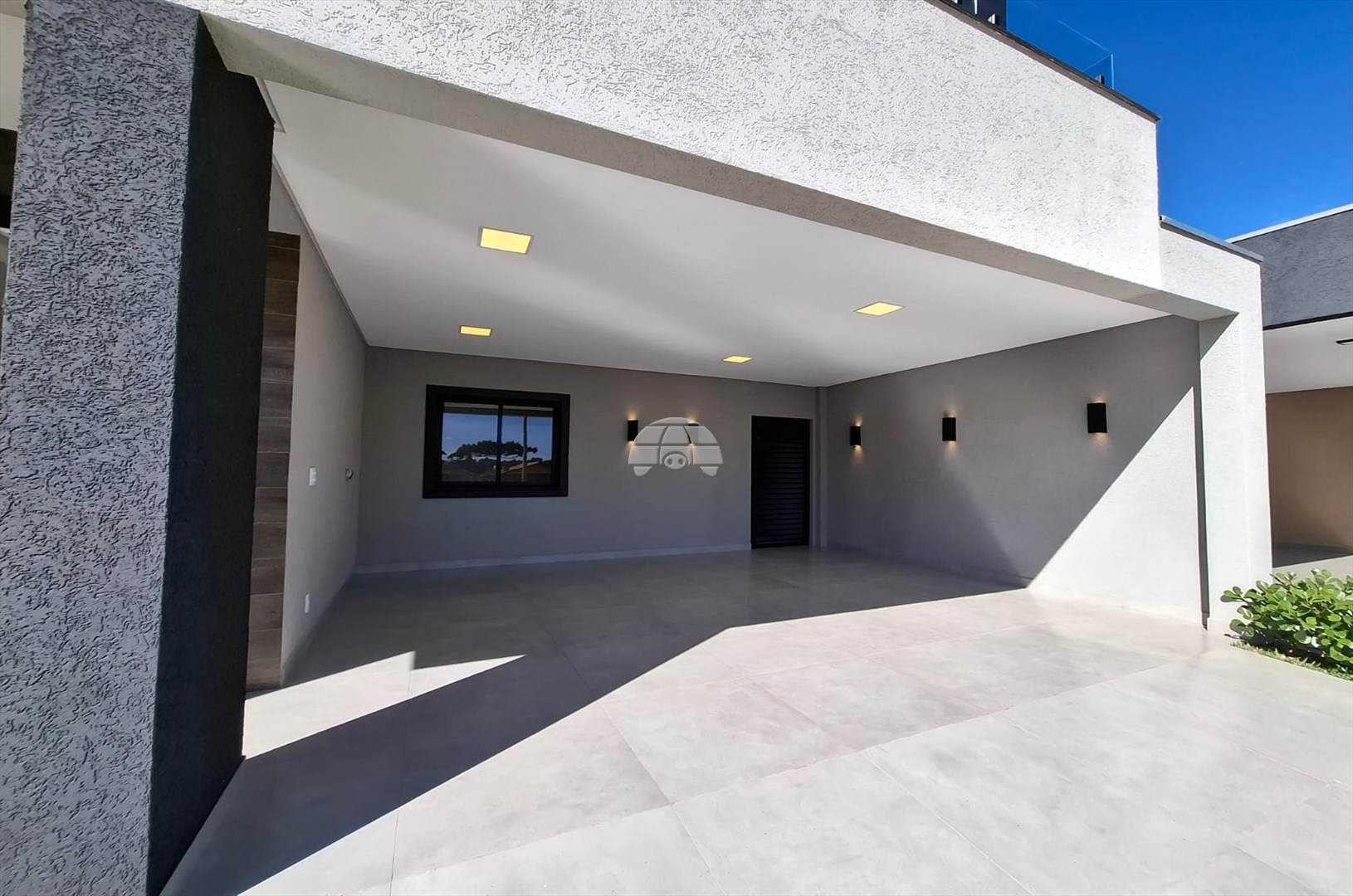 Casa à venda em Uvaranas, Ponta Grossa — Portal Chave Fácil