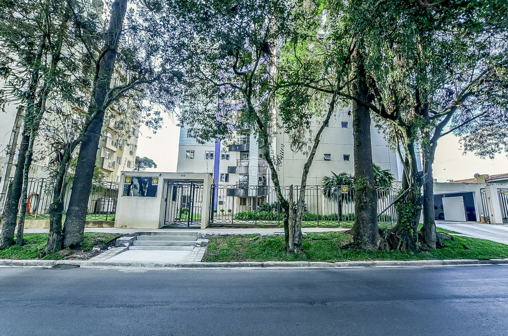 Apartamento à venda em Novo Mundo, Curitiba — Portal Chave Fácil